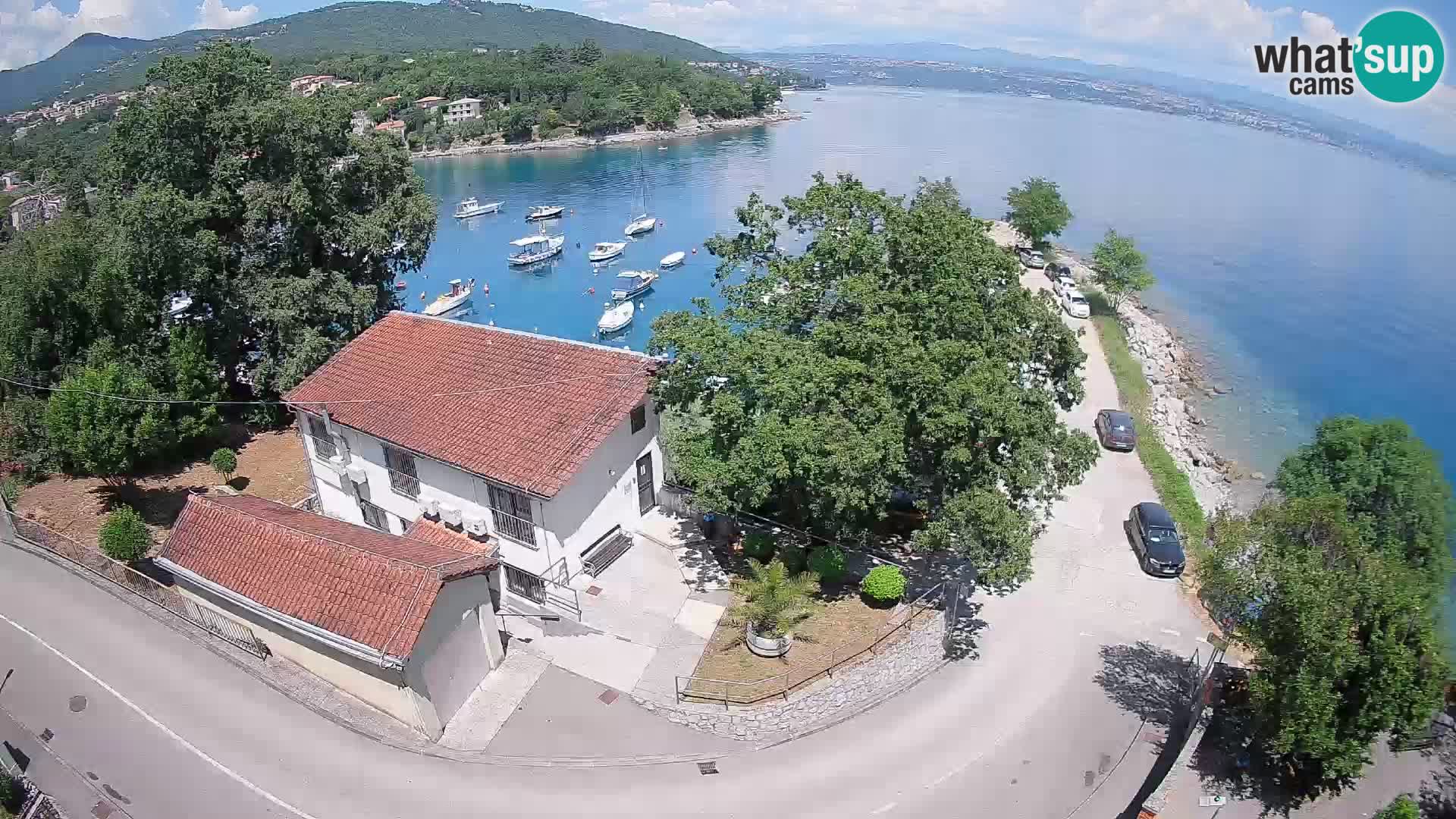 Ika Harbor Webcam – LIVE View of the Harbor and Opatija Lights