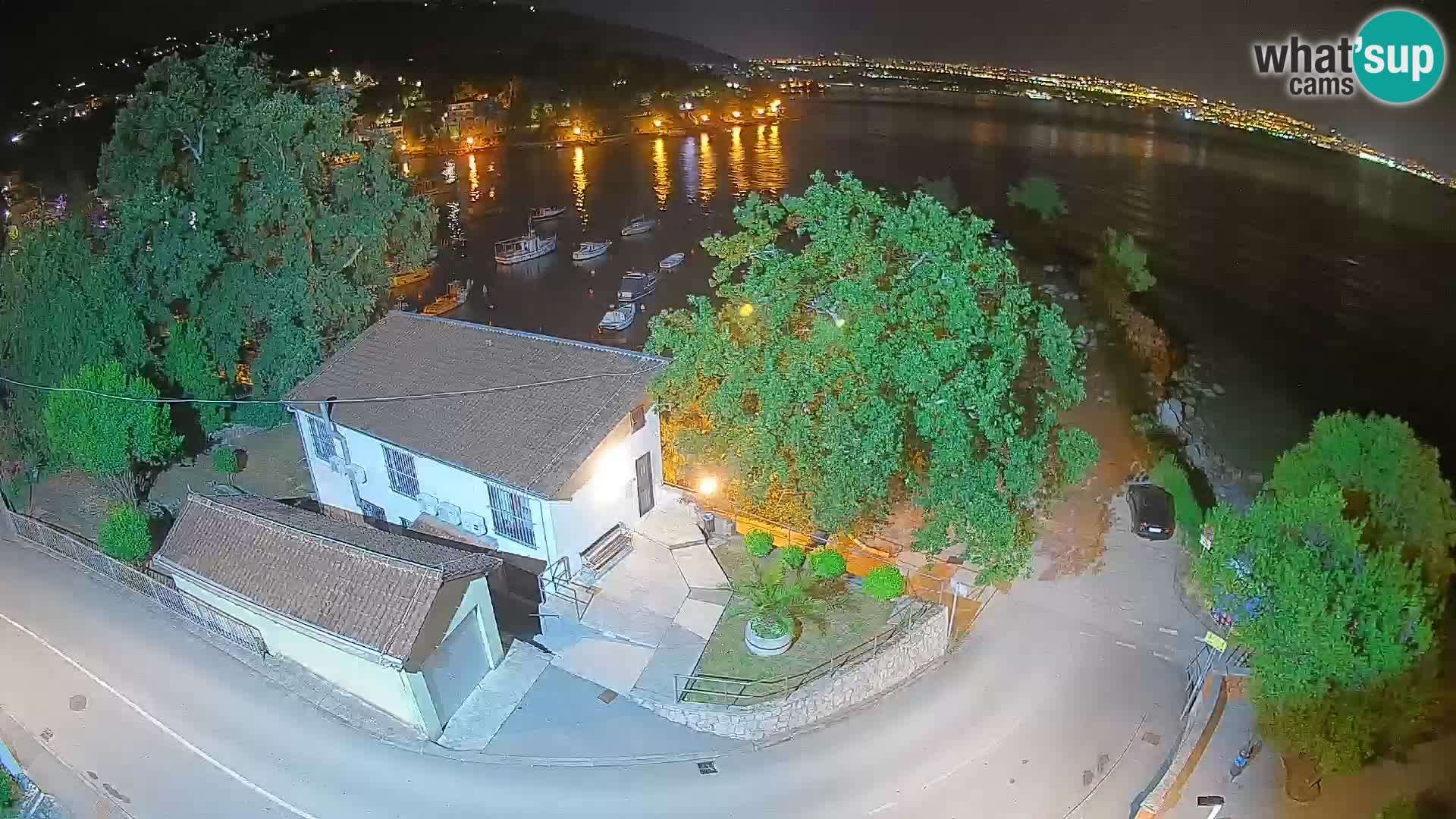 Ika Harbor Webcam – LIVE View of the Harbor and Opatija Lights