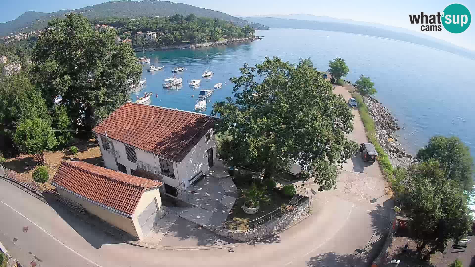 Ika Harbor Webcam – LIVE View of the Harbor and Opatija Lights