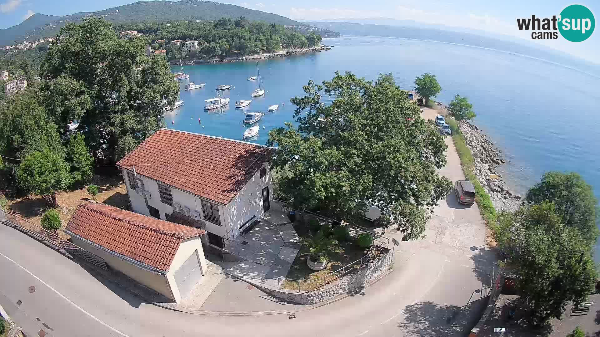 Ika Harbor Webcam – LIVE View of the Harbor and Opatija Lights