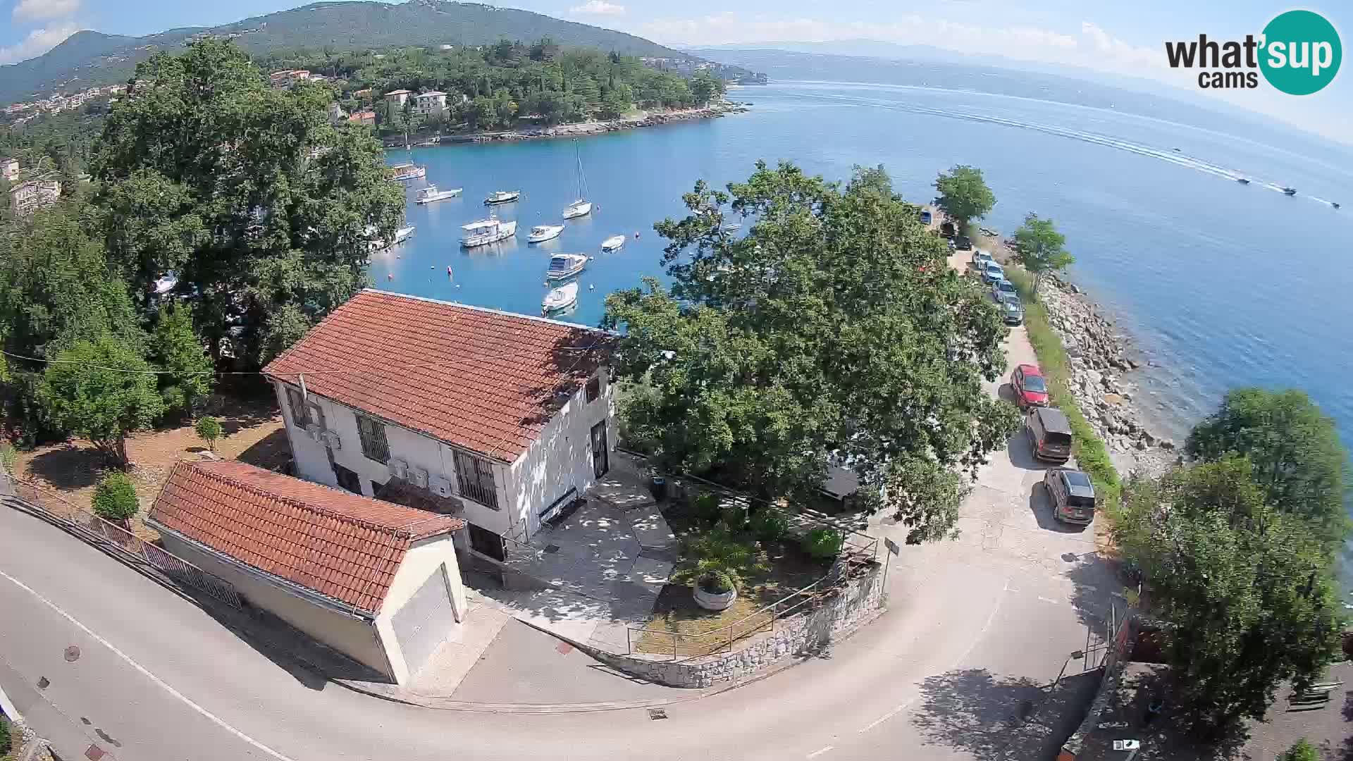 Ika Harbor Webcam – LIVE View of the Harbor and Opatija Lights