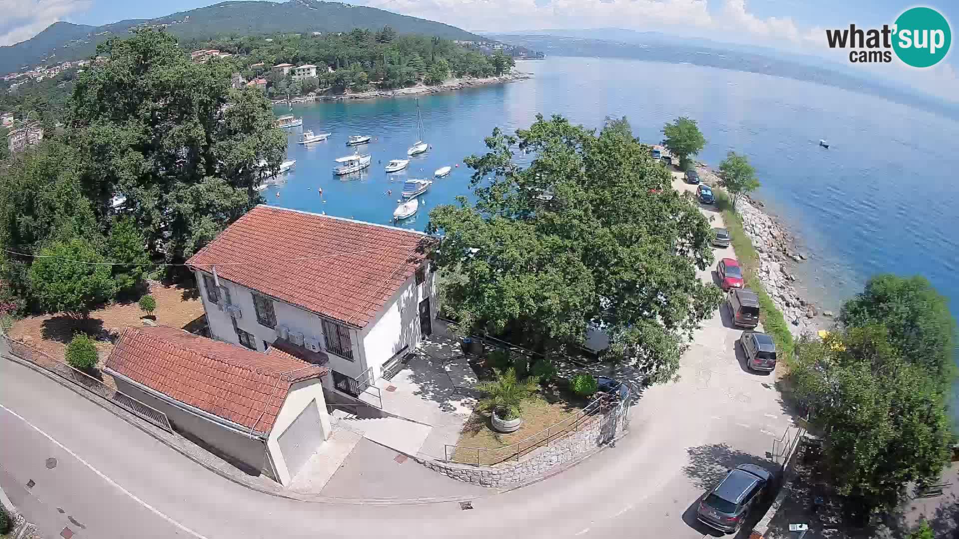Ika Harbor Webcam – LIVE View of the Harbor and Opatija Lights