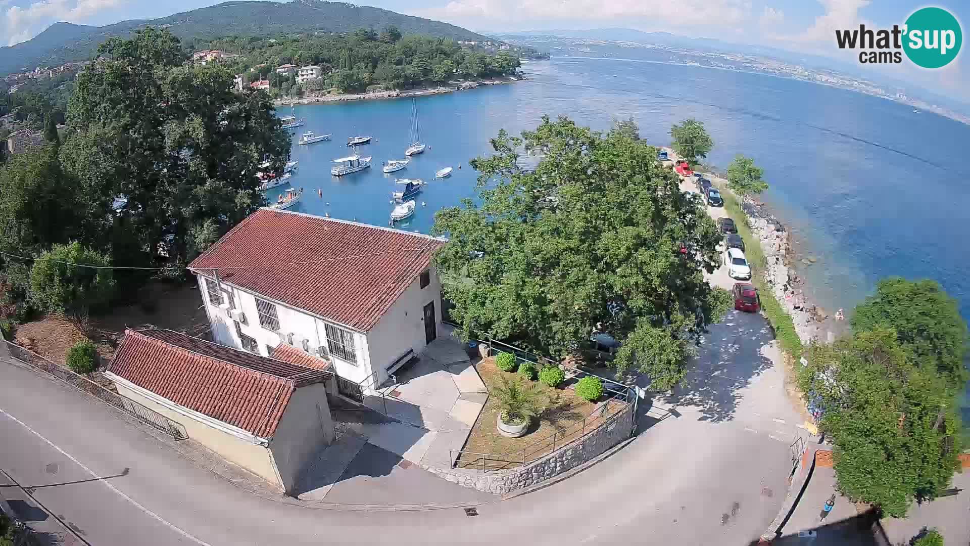 Ika Harbor Webcam – LIVE View of the Harbor and Opatija Lights
