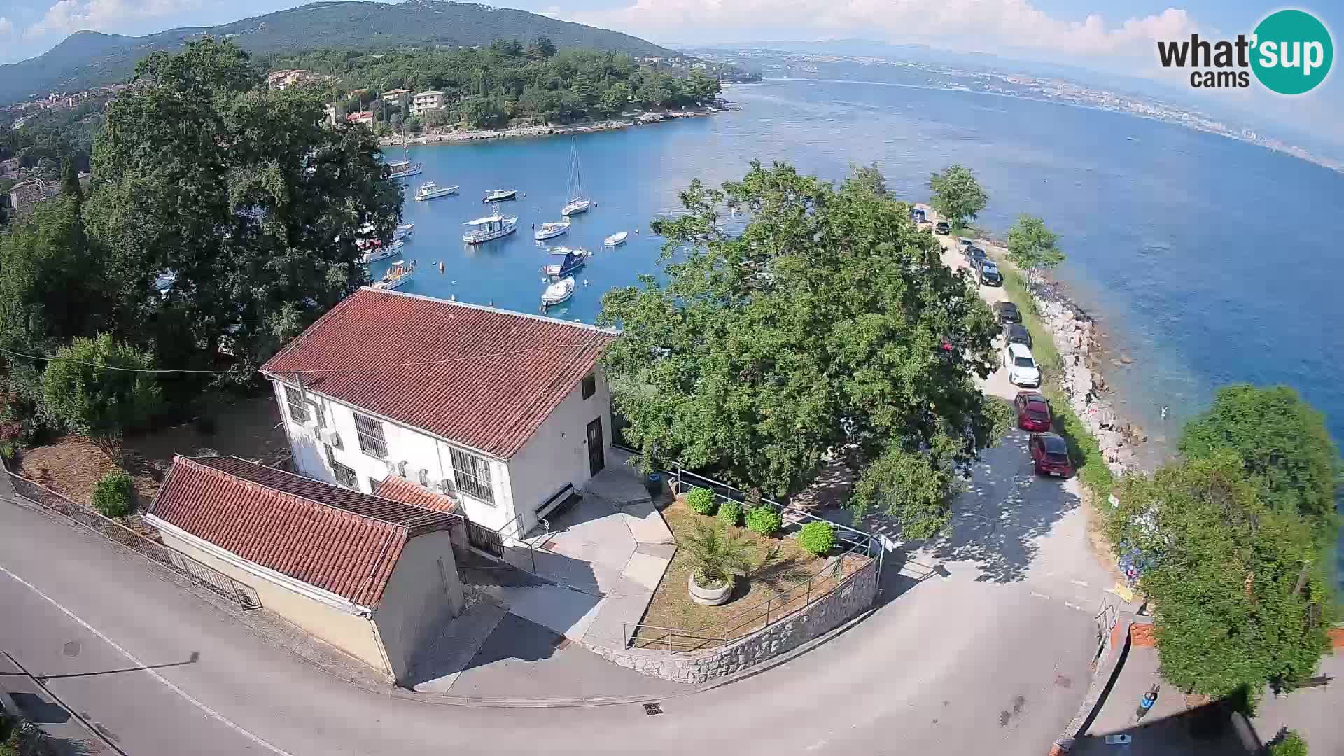 Ika Harbor Webcam – LIVE View of the Harbor and Opatija Lights
