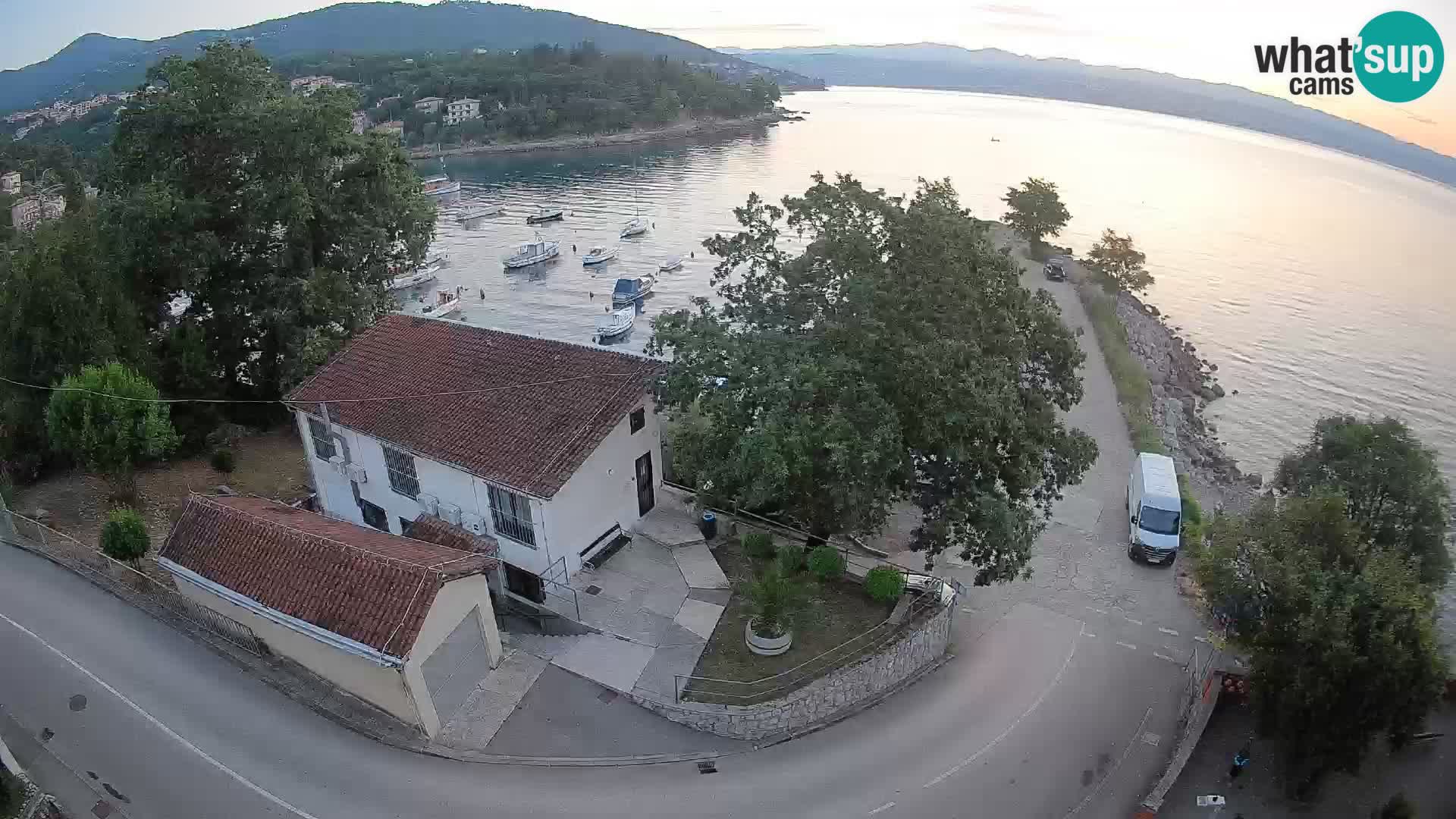 Webcam porto Ika – Vista LIVE sul porto e le luci di Opatija