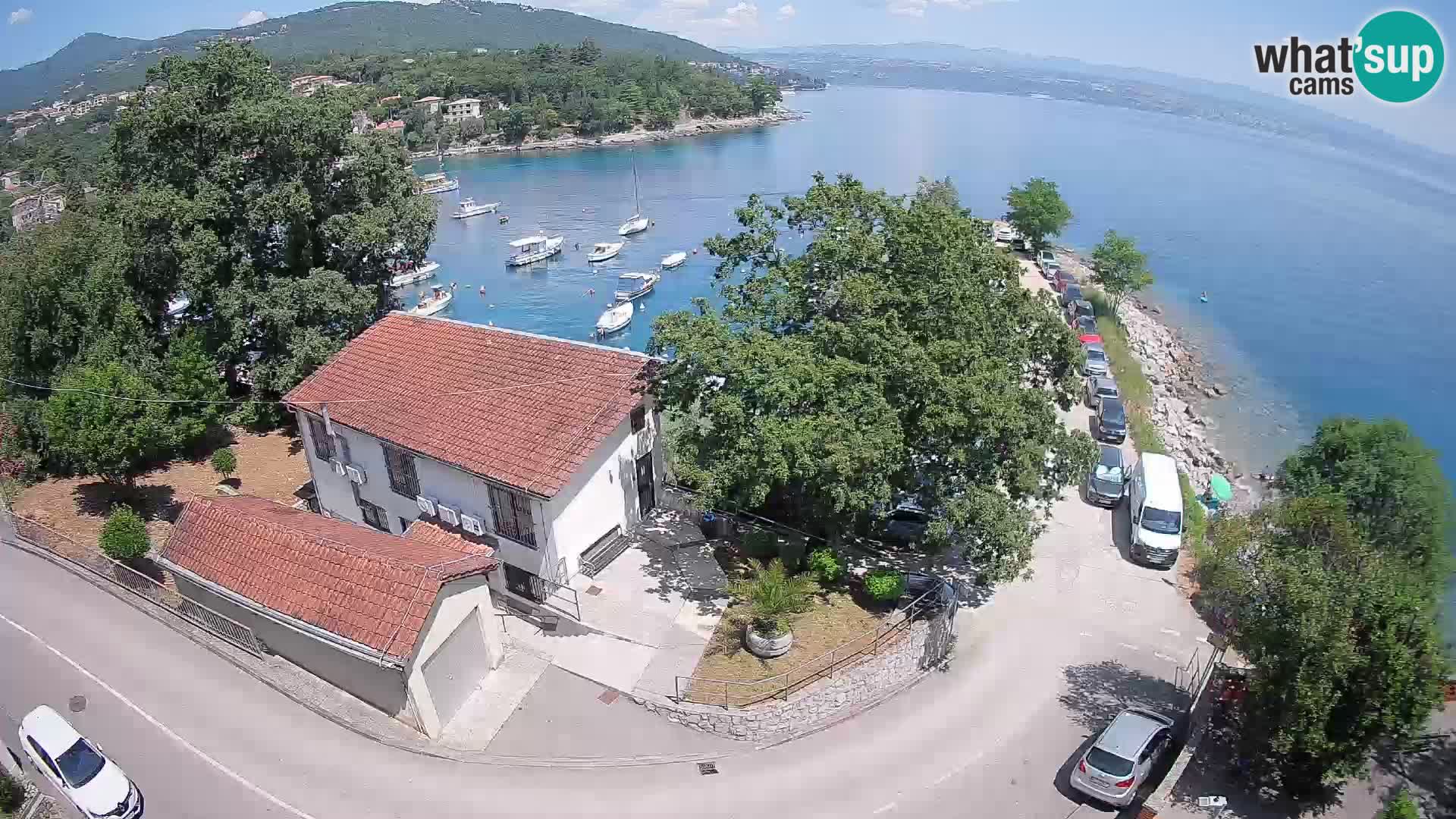 Ika Harbor Webcam – LIVE View of the Harbor and Opatija Lights