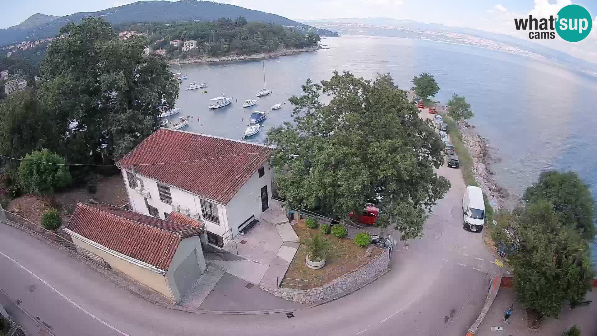 Ika Harbor Webcam – LIVE View of the Harbor and Opatija Lights