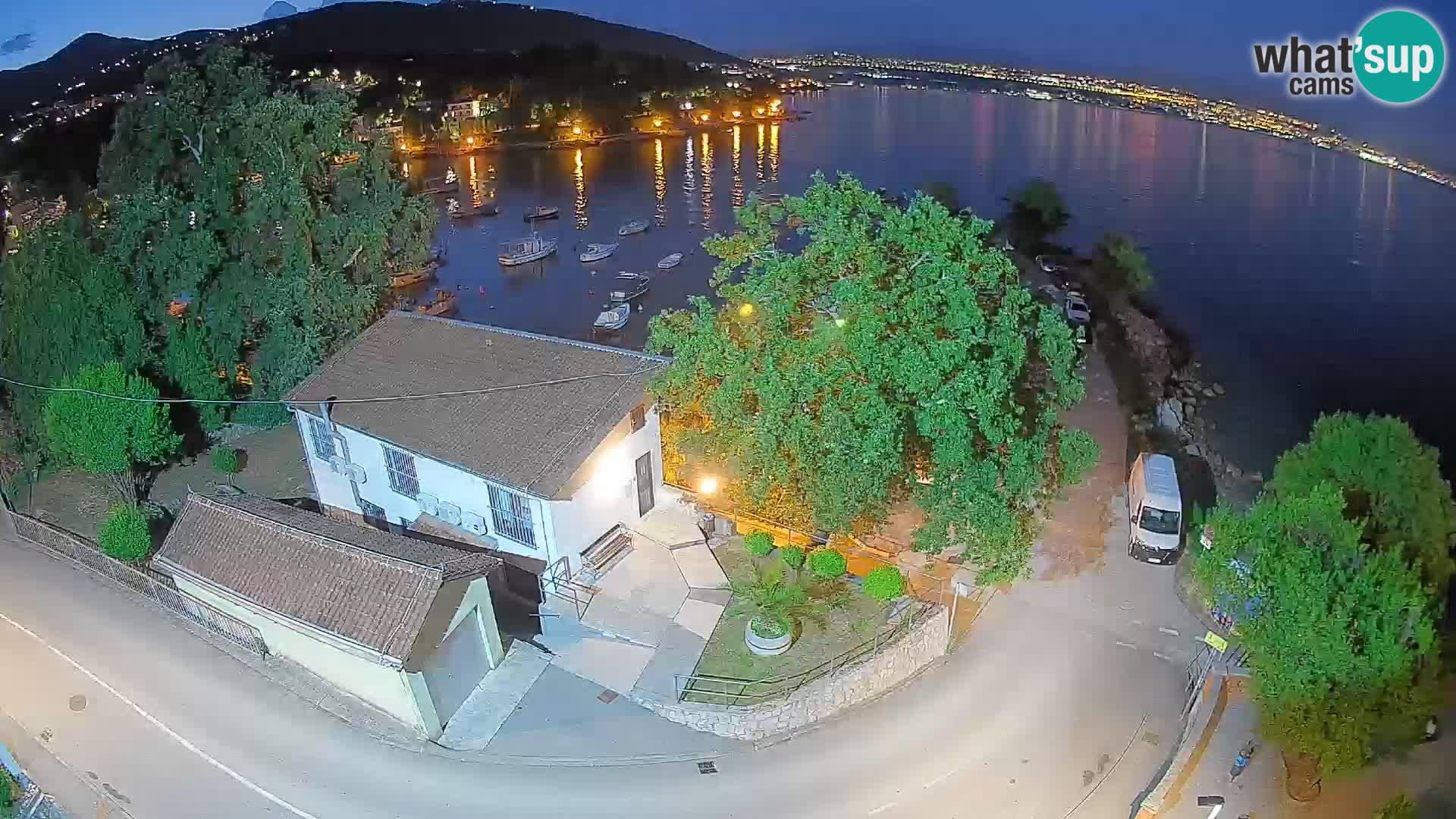 Webcam porto Ika – Vista LIVE sul porto e le luci di Opatija