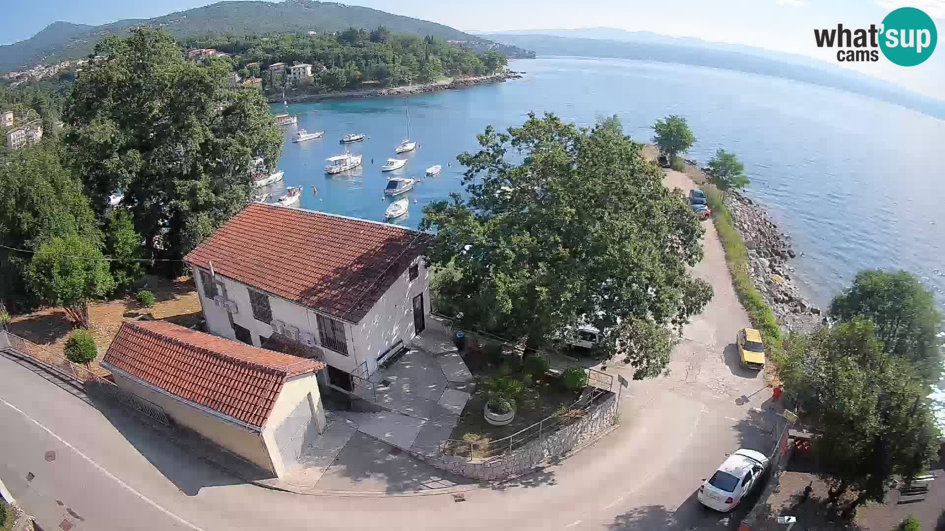 Ika Harbor Webcam – LIVE View of the Harbor and Opatija Lights