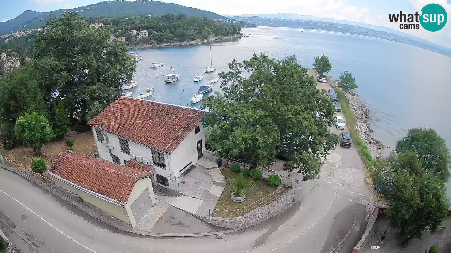 Ika Harbor Webcam – LIVE View of the Harbor and Opatija Lights