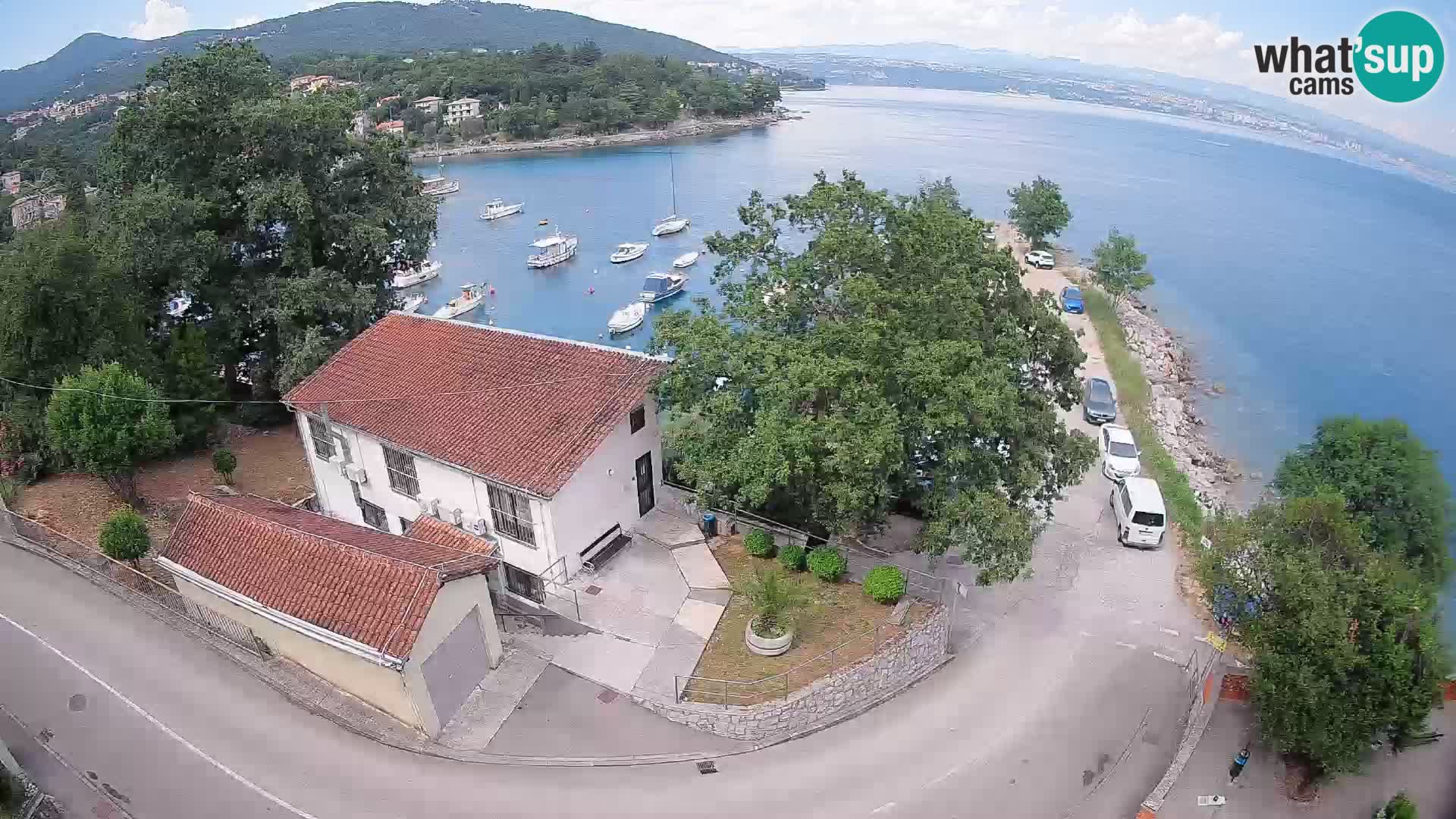 Ika Harbor Webcam – LIVE View of the Harbor and Opatija Lights