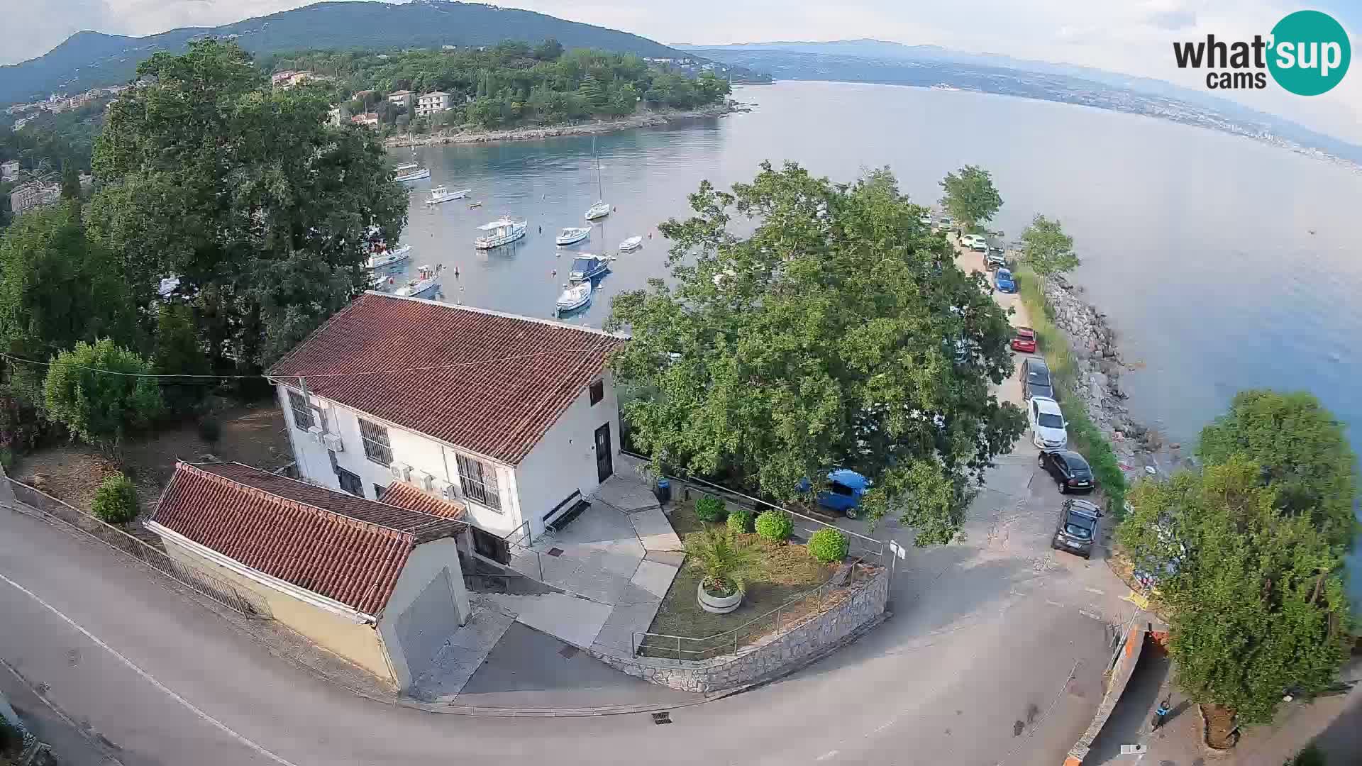 Ika Harbor Webcam – LIVE View of the Harbor and Opatija Lights