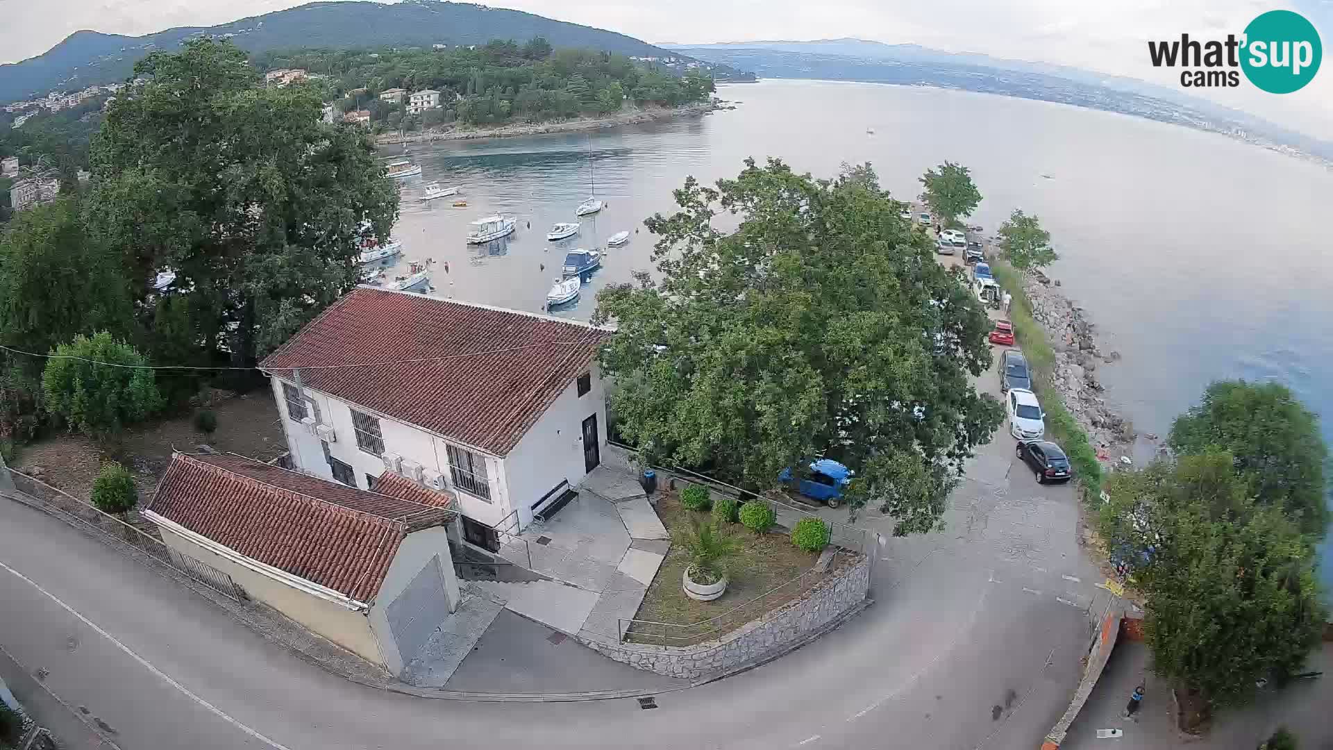 Ika Harbor Webcam – LIVE View of the Harbor and Opatija Lights