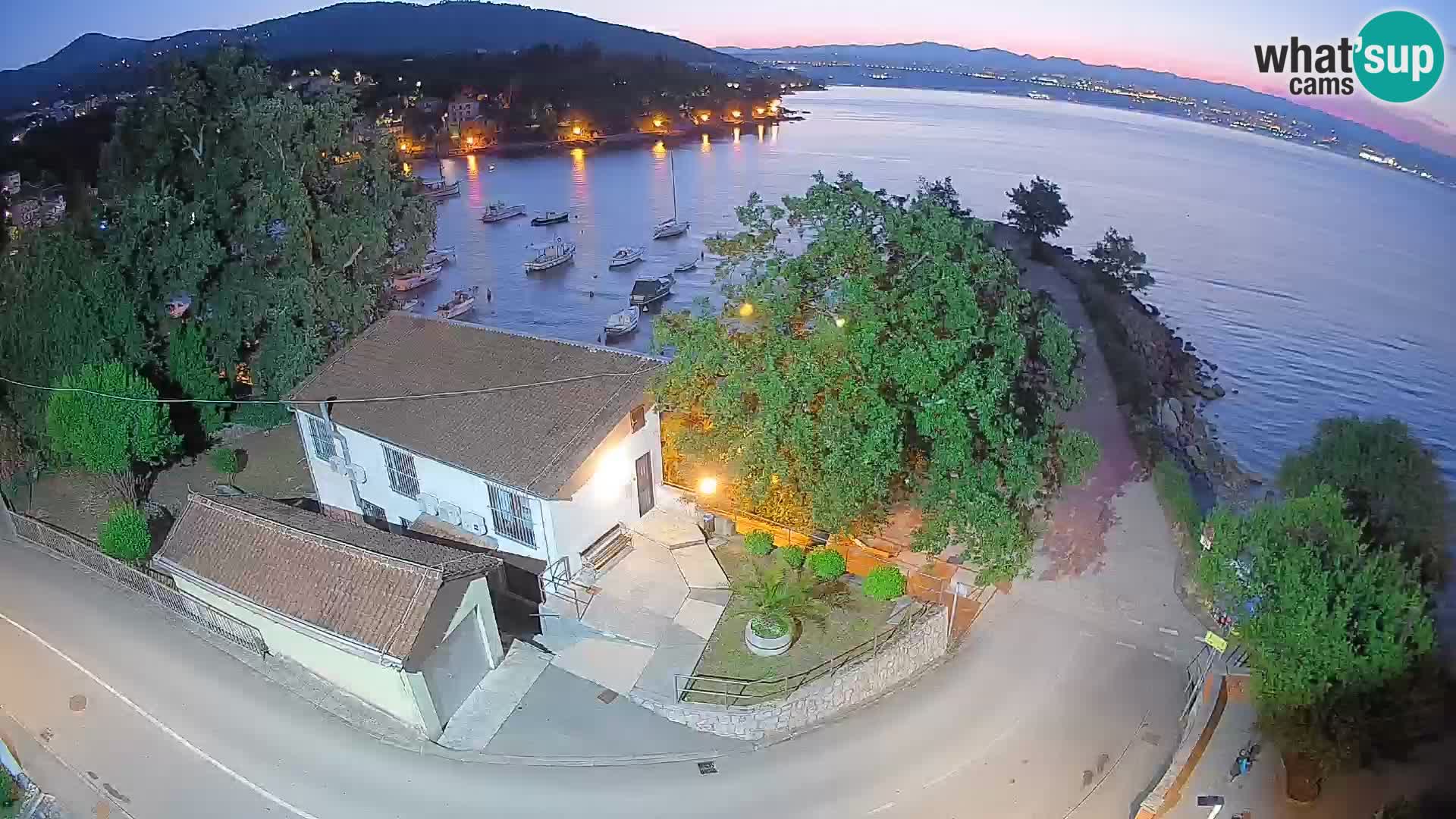 Webcam porto Ika – Vista LIVE sul porto e le luci di Opatija