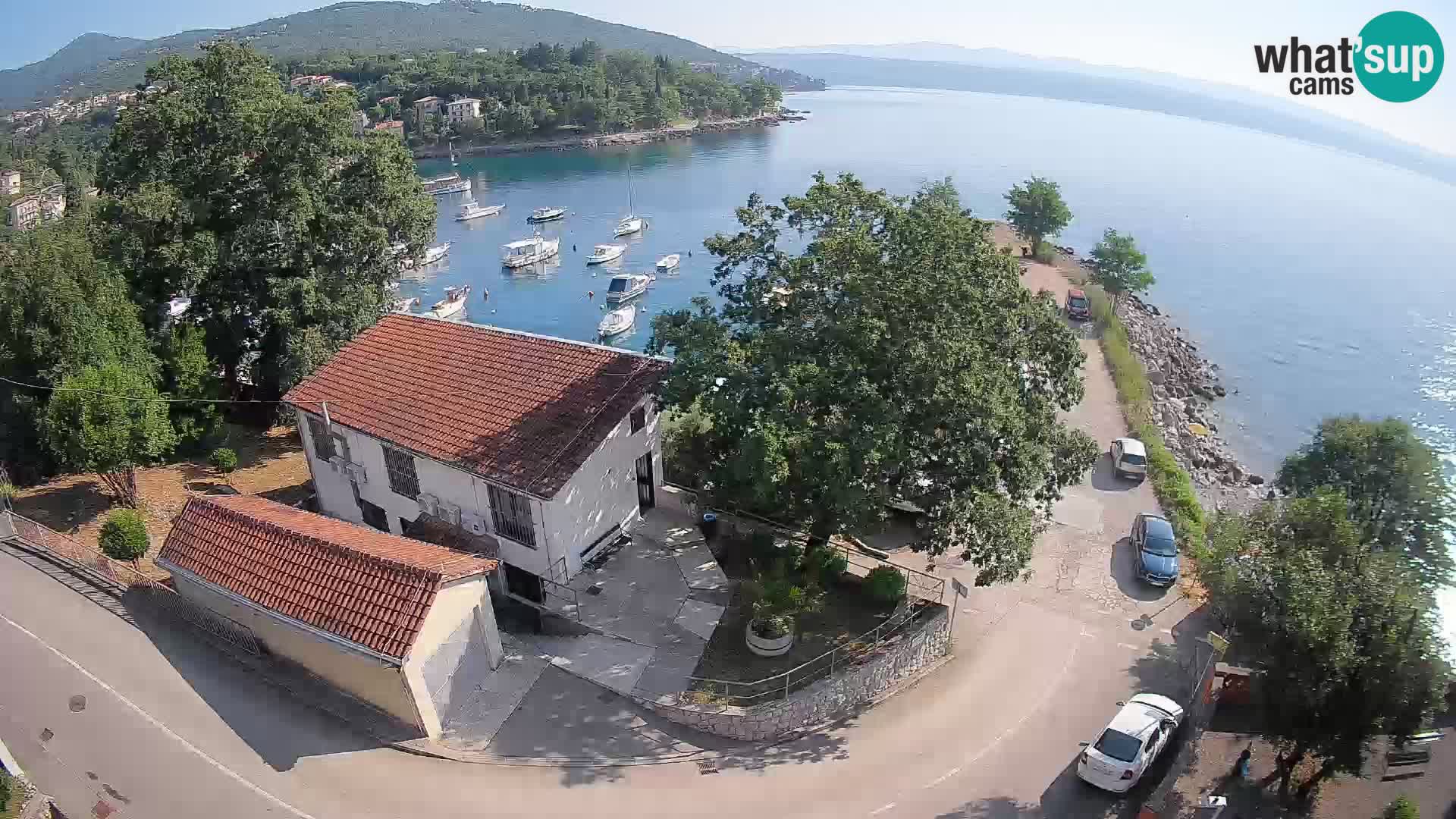 Ika Harbor Webcam – LIVE View of the Harbor and Opatija Lights