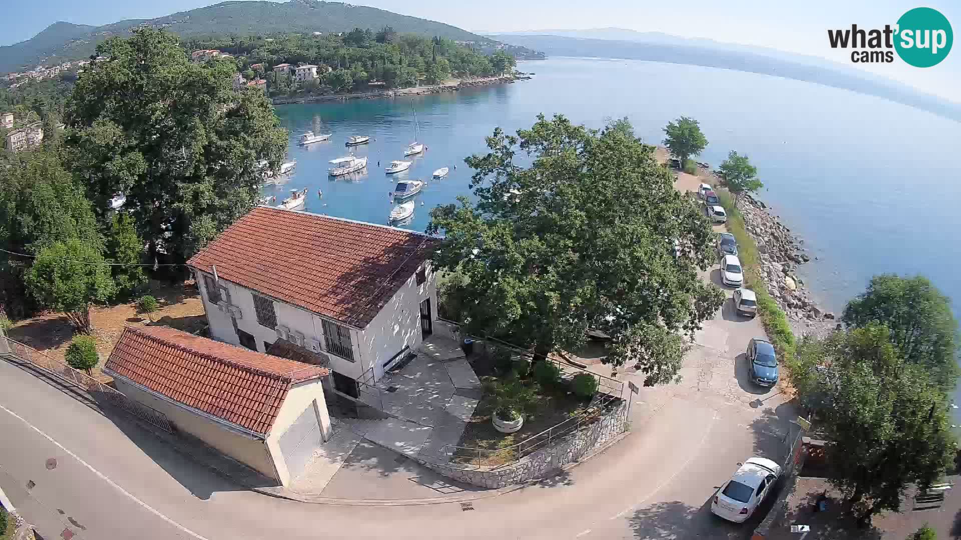 Ika Harbor Webcam – LIVE View of the Harbor and Opatija Lights