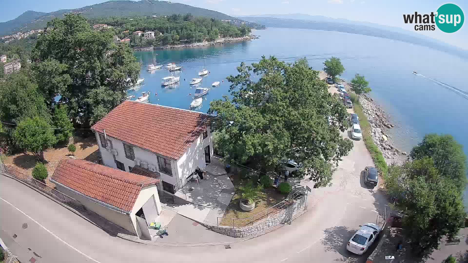 Ika Harbor Webcam – LIVE View of the Harbor and Opatija Lights