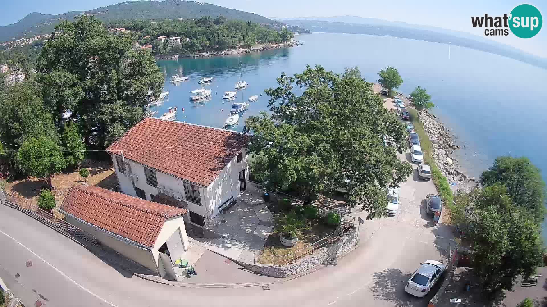 Ika Harbor Webcam – LIVE View of the Harbor and Opatija Lights