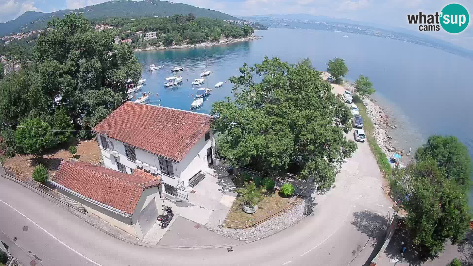 Ika Harbor Webcam – LIVE View of the Harbor and Opatija Lights