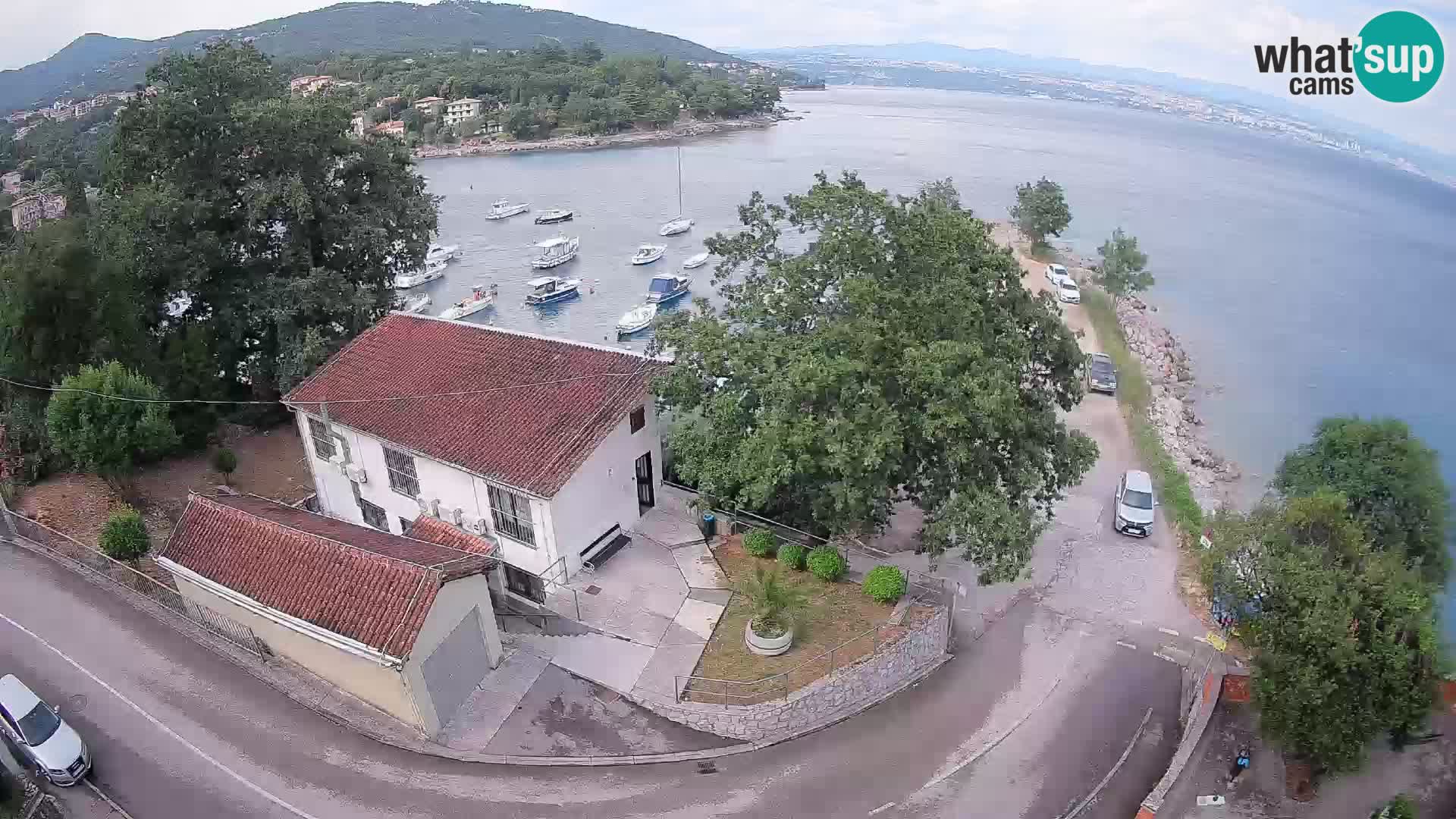 Ika Harbor Webcam – LIVE View of the Harbor and Opatija Lights