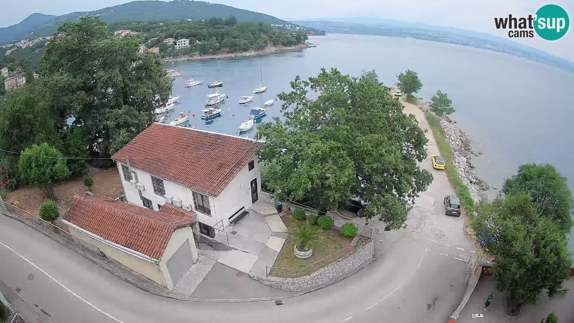 Ika Harbor Webcam – LIVE View of the Harbor and Opatija Lights