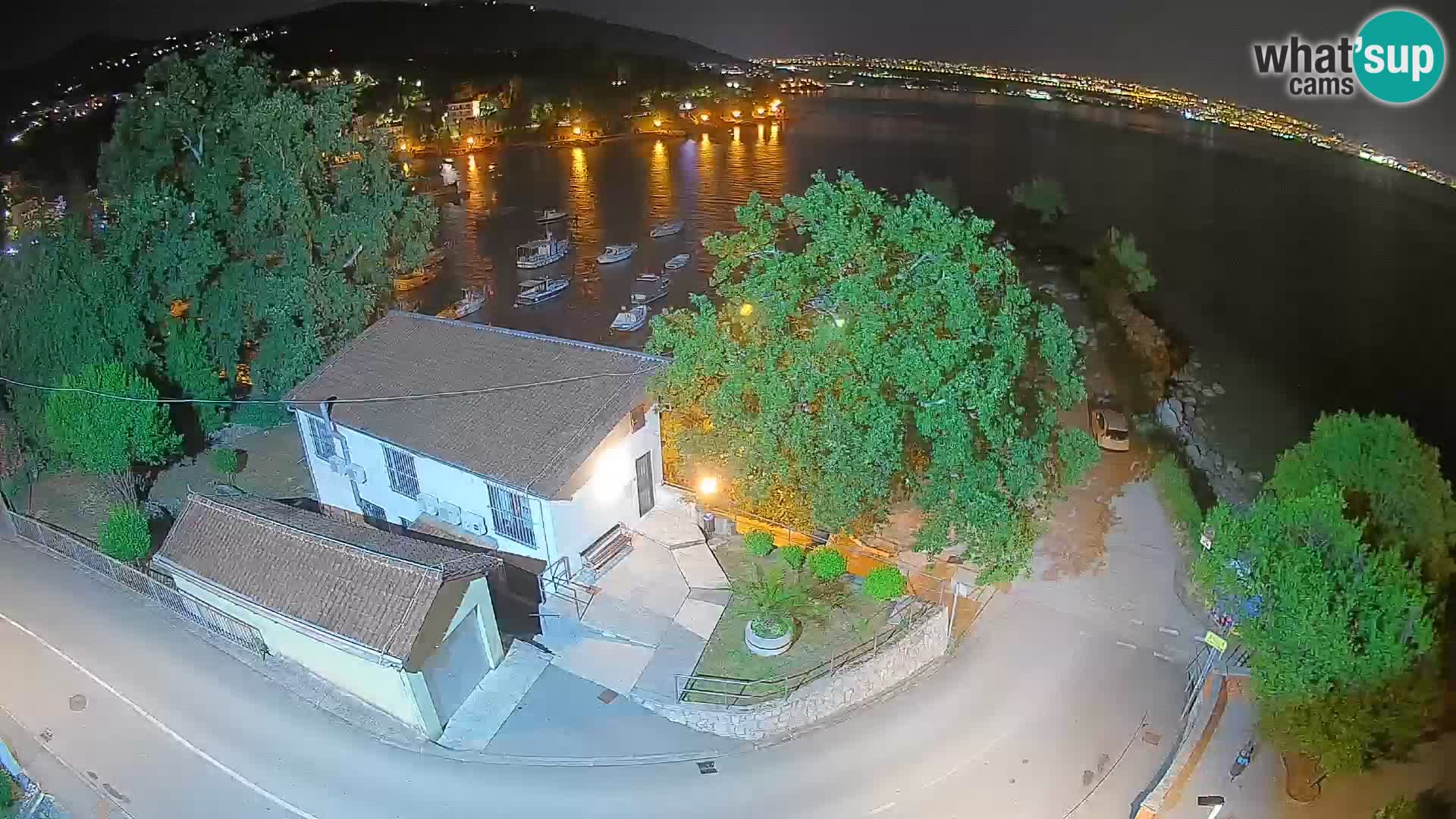 Webcam puerto de Ika – Vista en directo y luces de Opatija
