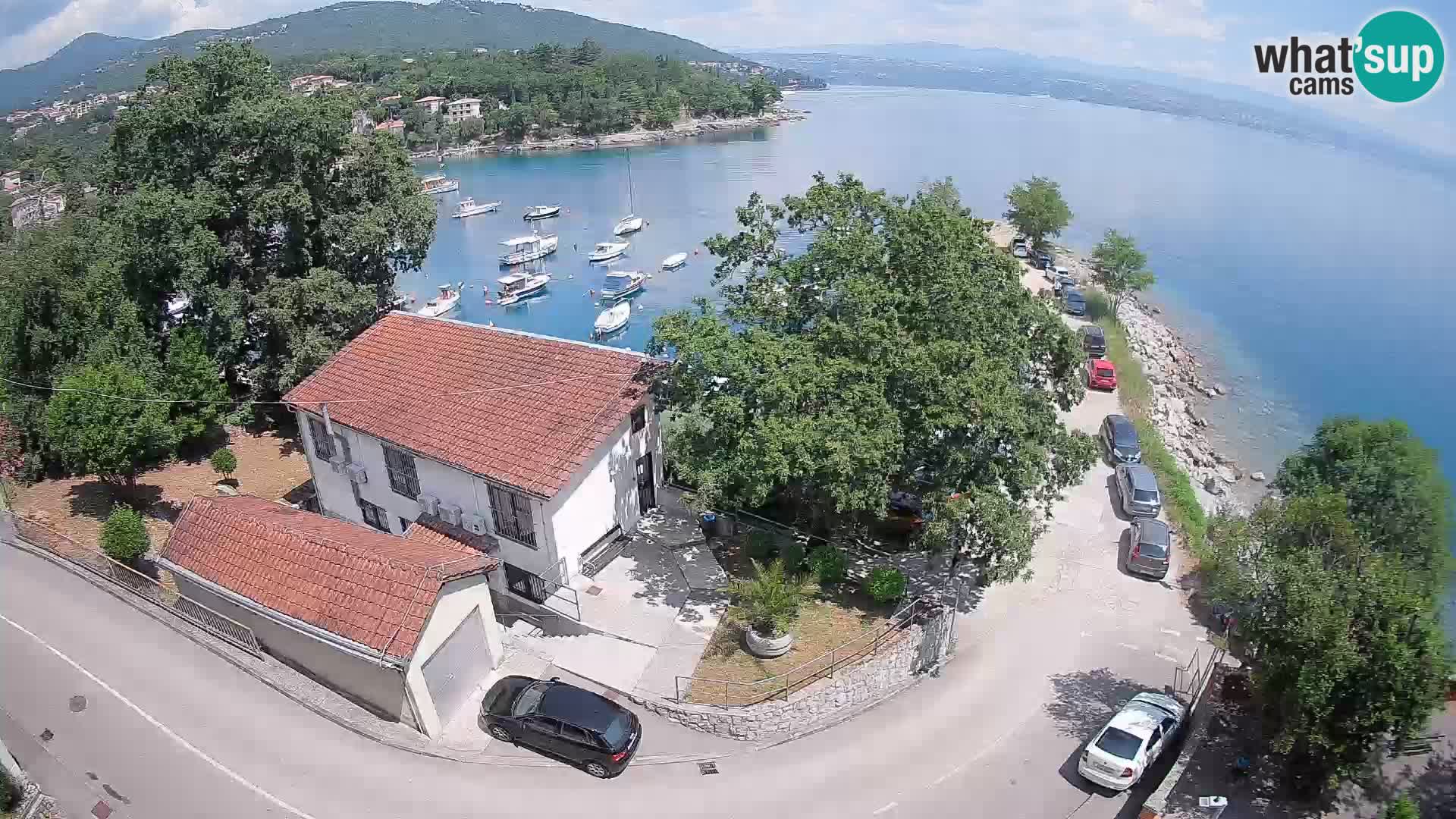 Ika Harbor Webcam – LIVE View of the Harbor and Opatija Lights