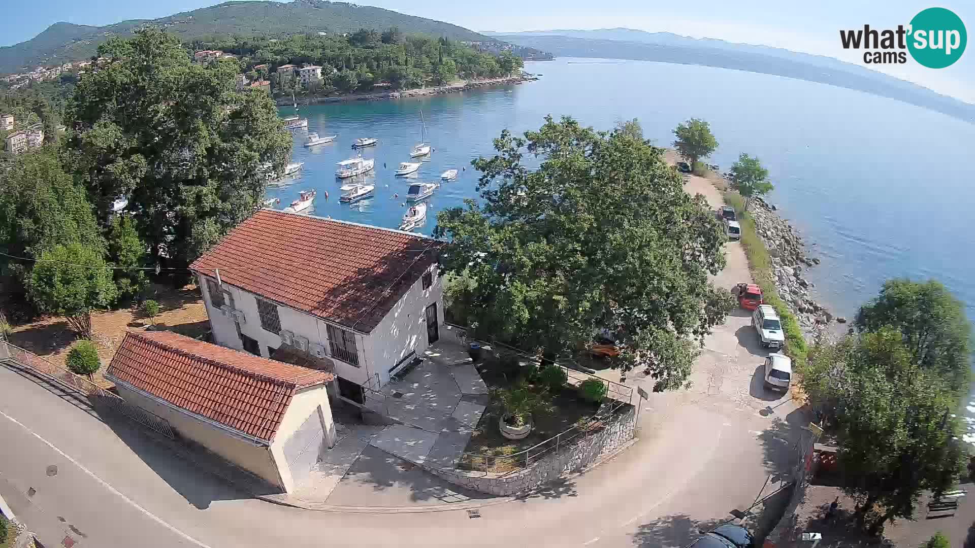 Ika Harbor Webcam – LIVE View of the Harbor and Opatija Lights