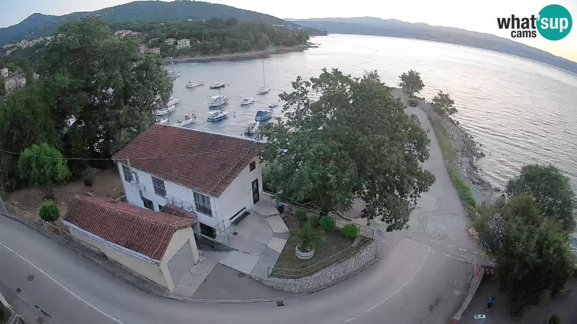 Webcam puerto de Ika – Vista en directo y luces de Opatija