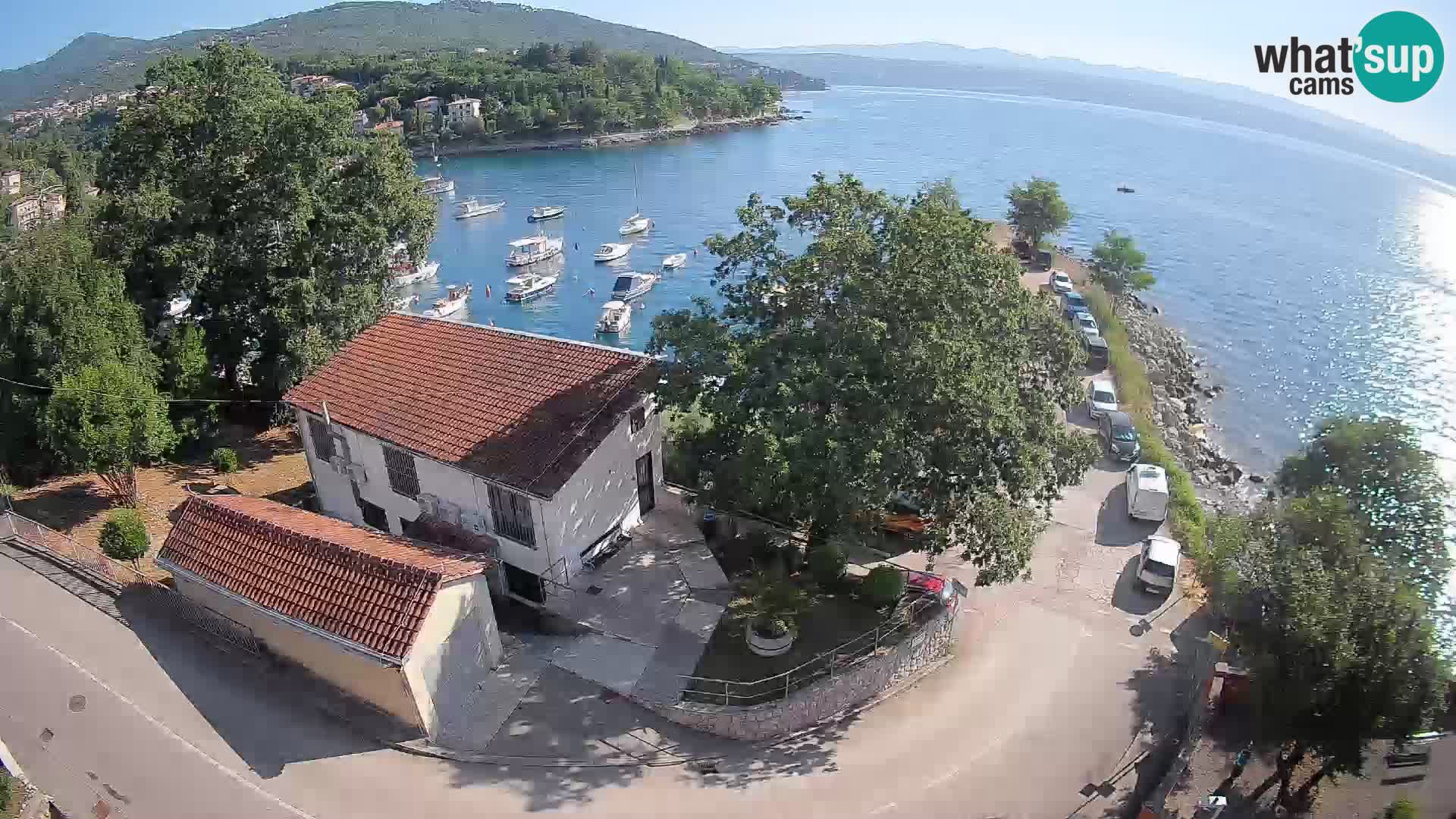 Ika Harbor Webcam – LIVE View of the Harbor and Opatija Lights
