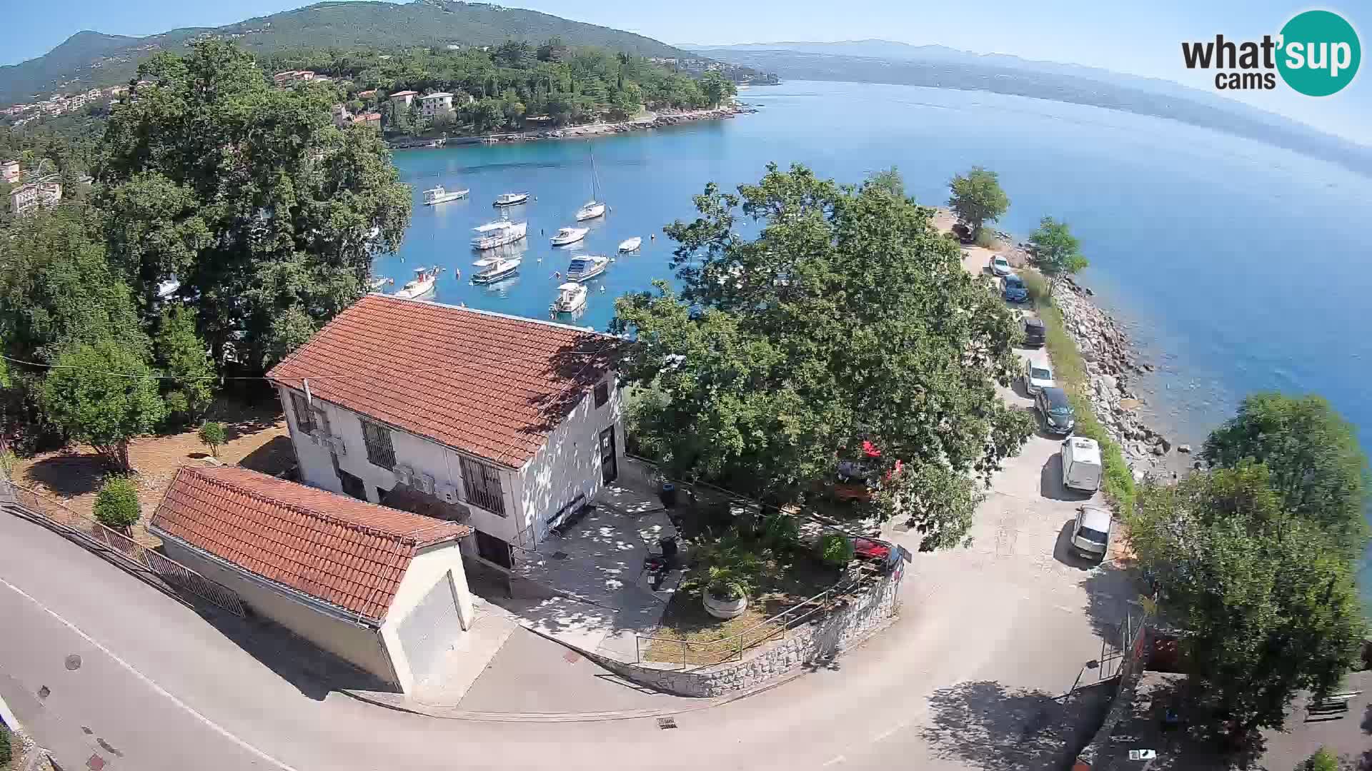 Ika Harbor Webcam – LIVE View of the Harbor and Opatija Lights