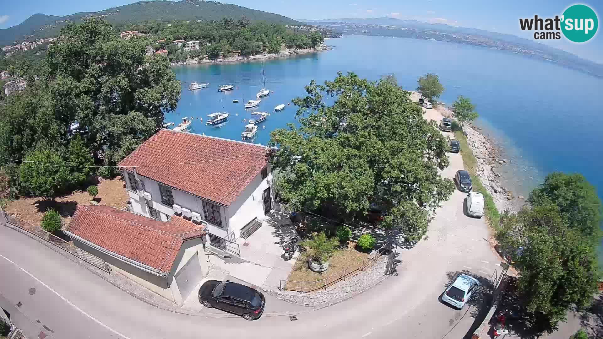 Ika Harbor Webcam – LIVE View of the Harbor and Opatija Lights