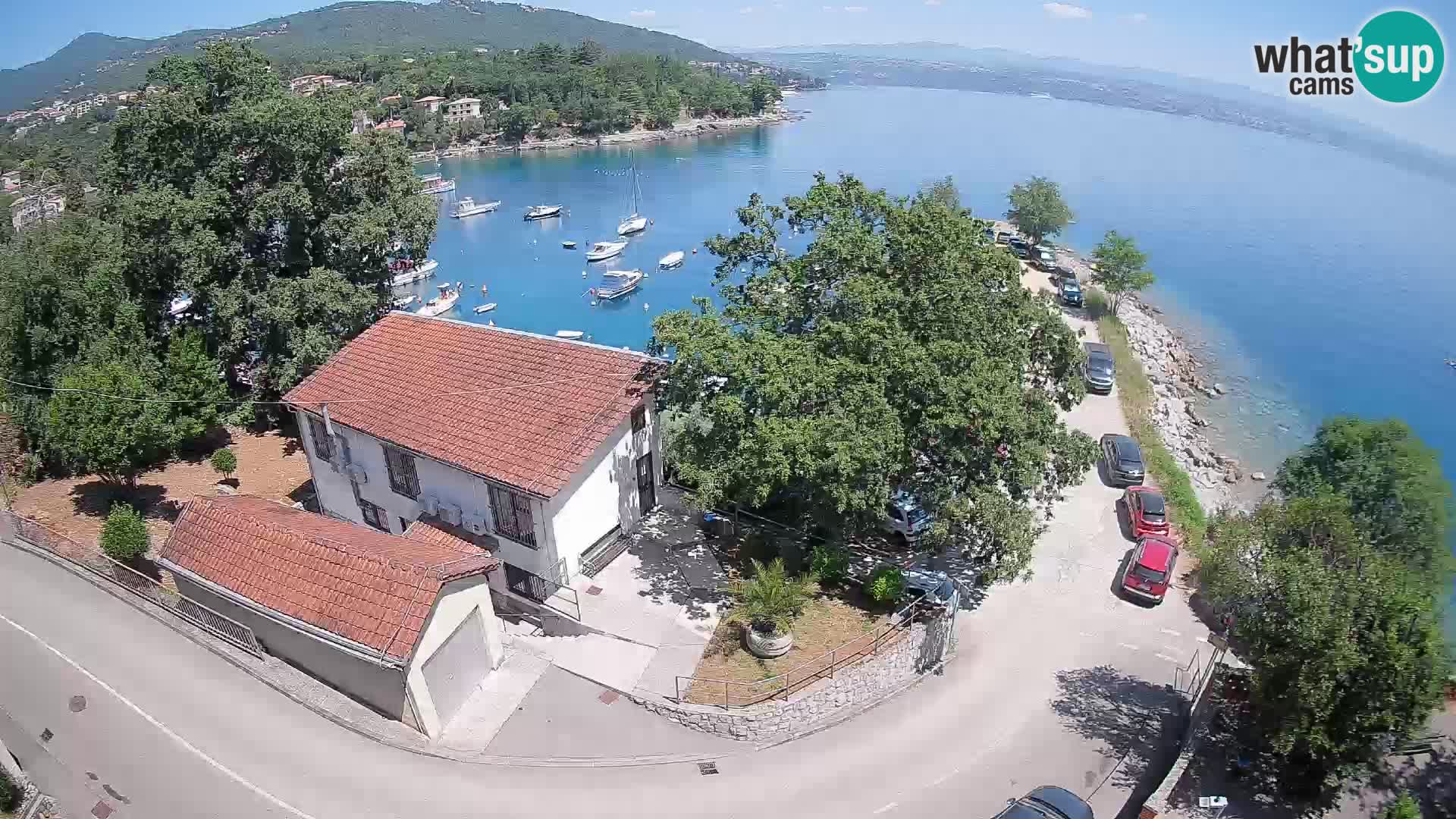 Ika Harbor Webcam – LIVE View of the Harbor and Opatija Lights
