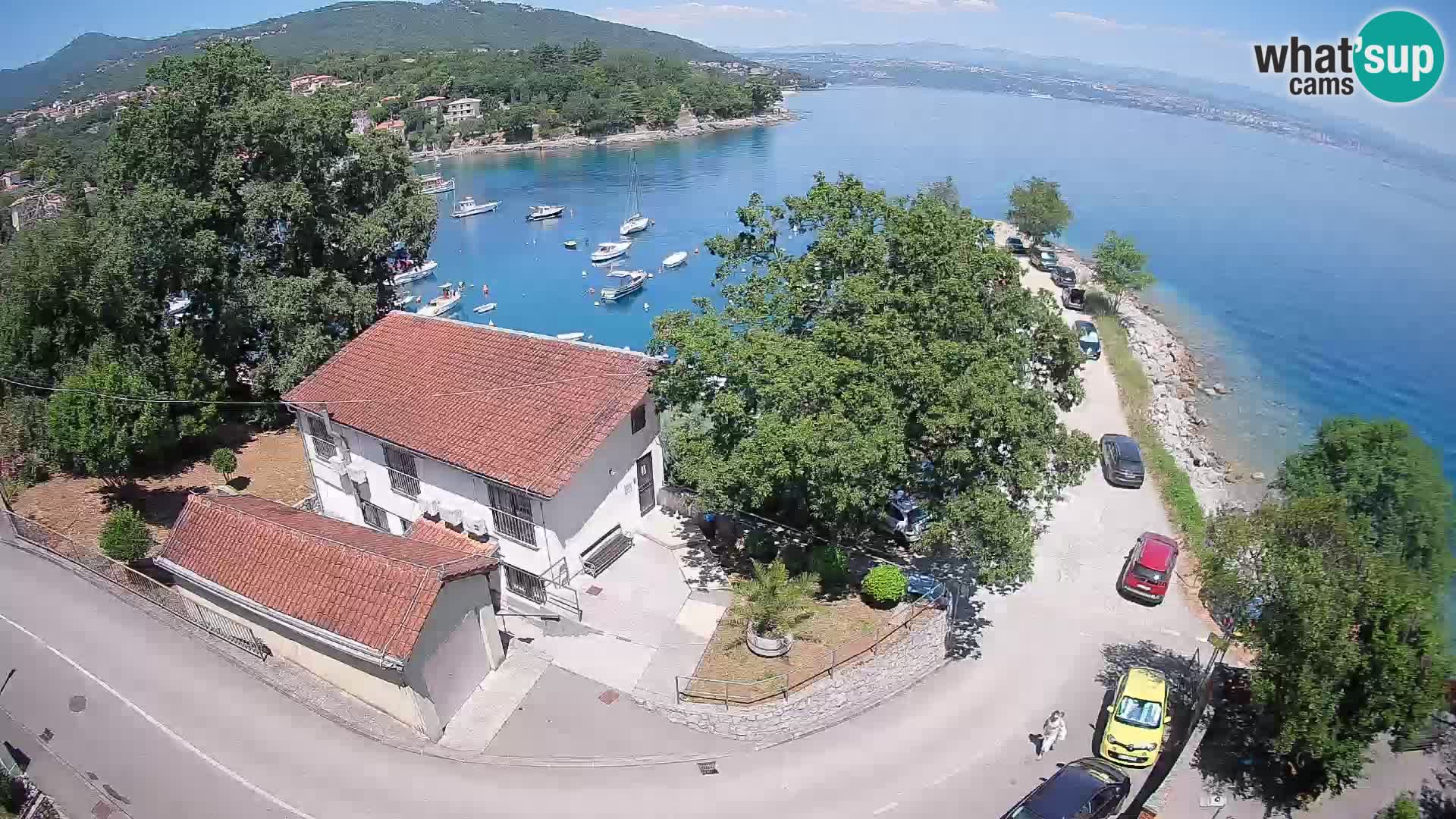 Ika Harbor Webcam – LIVE View of the Harbor and Opatija Lights