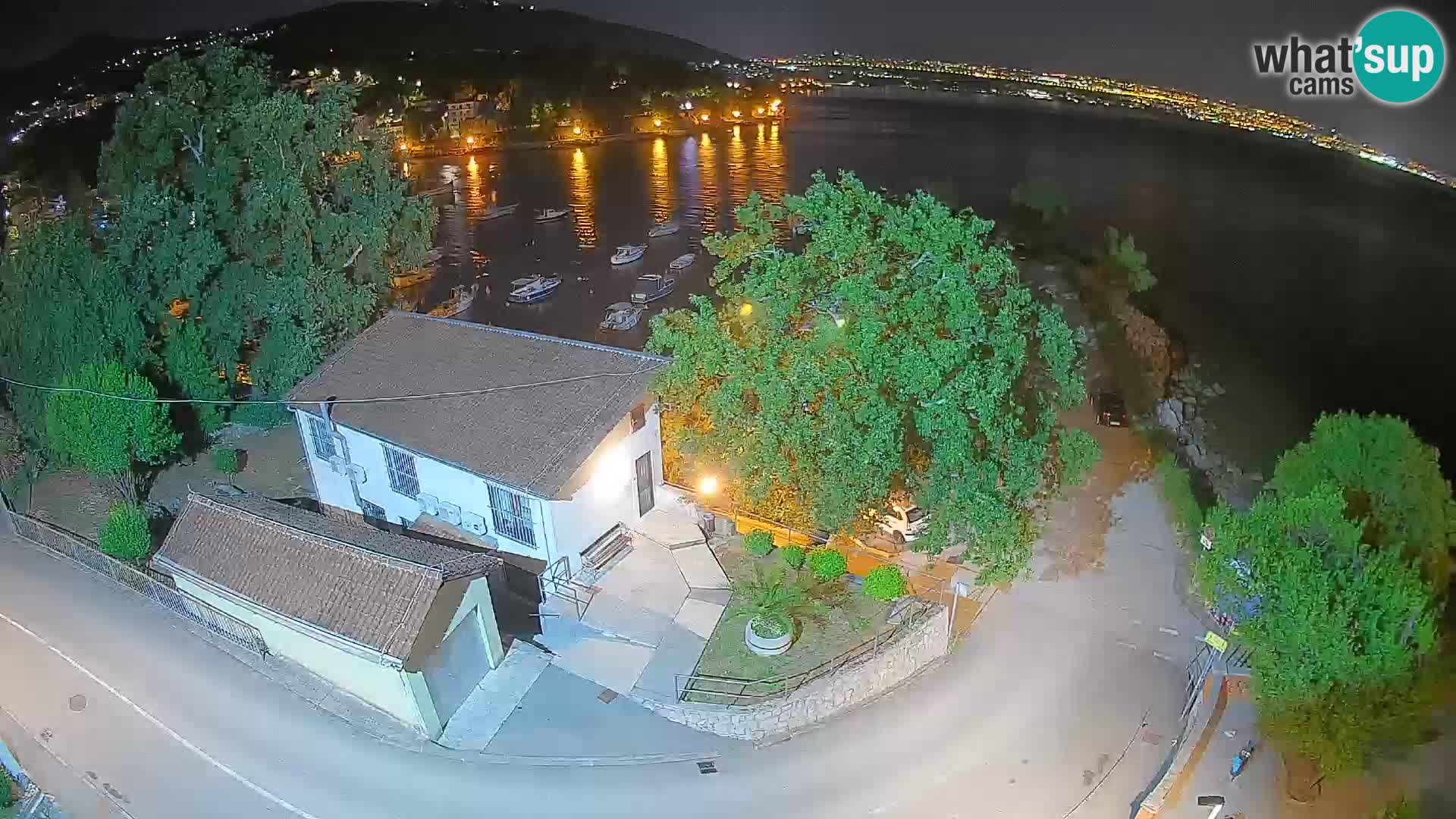 Webcam puerto de Ika – Vista en directo y luces de Opatija