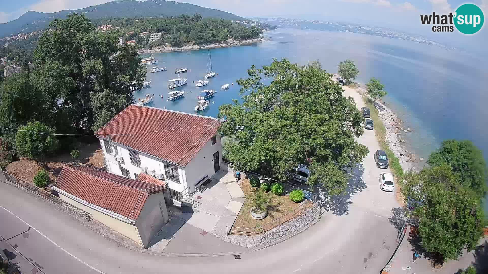 Ika Harbor Webcam – LIVE View of the Harbor and Opatija Lights
