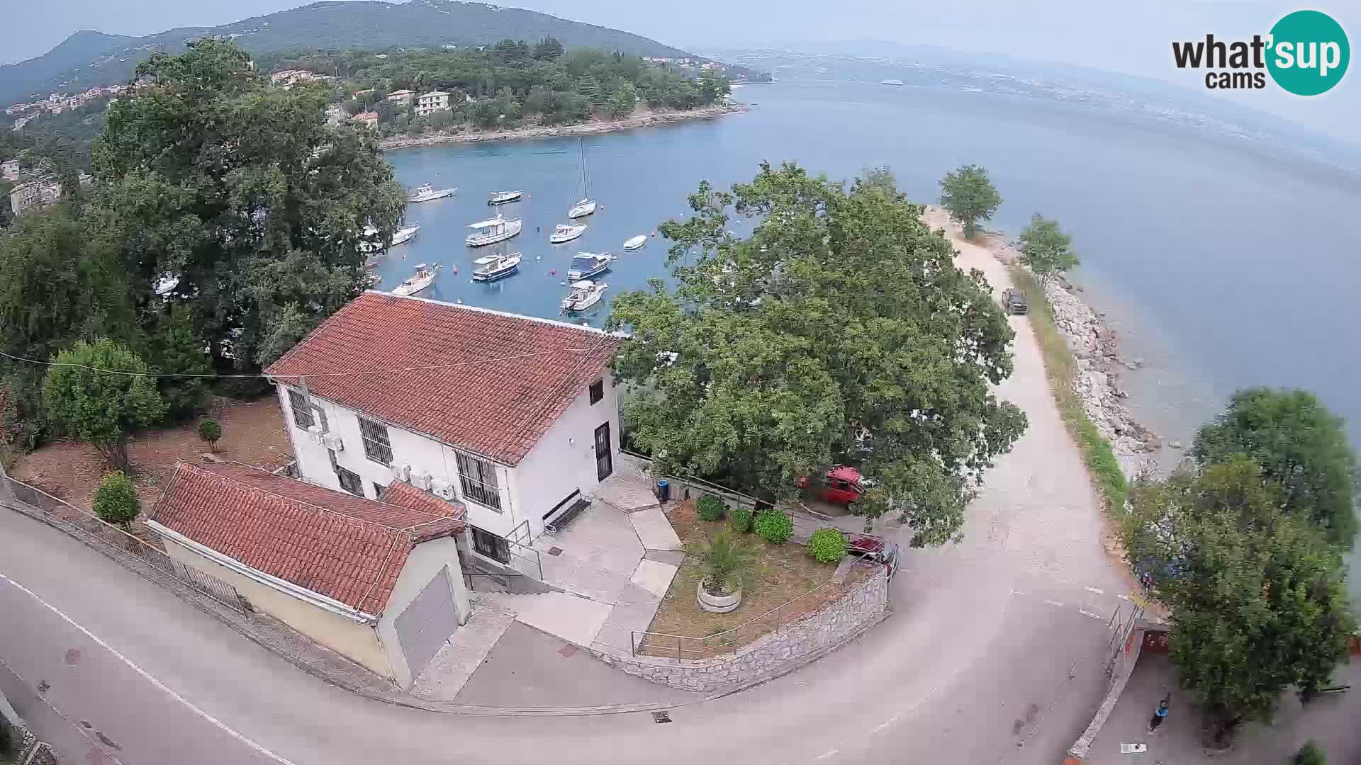 Ika Harbor Webcam – LIVE View of the Harbor and Opatija Lights