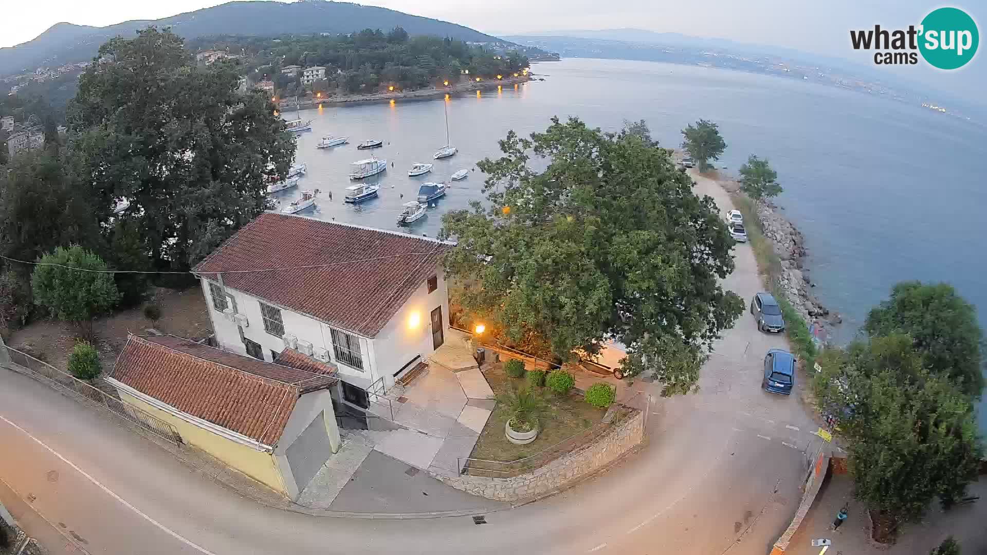Webcam porto Ika – Vista LIVE sul porto e le luci di Opatija