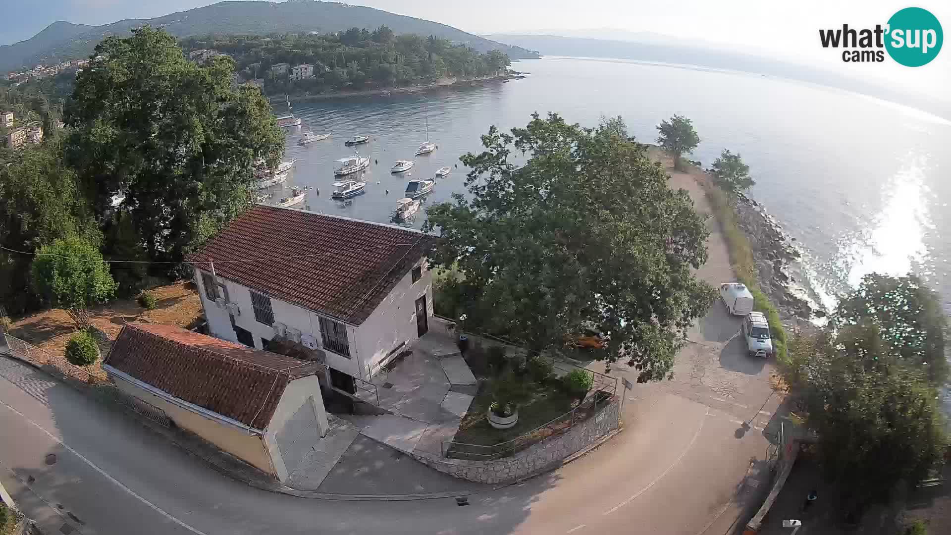 Ika Harbor Webcam – LIVE View of the Harbor and Opatija Lights
