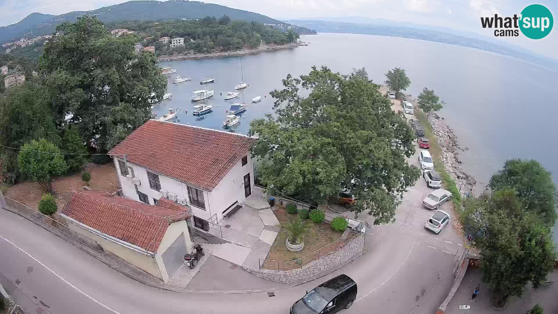 Ika Harbor Webcam – LIVE View of the Harbor and Opatija Lights