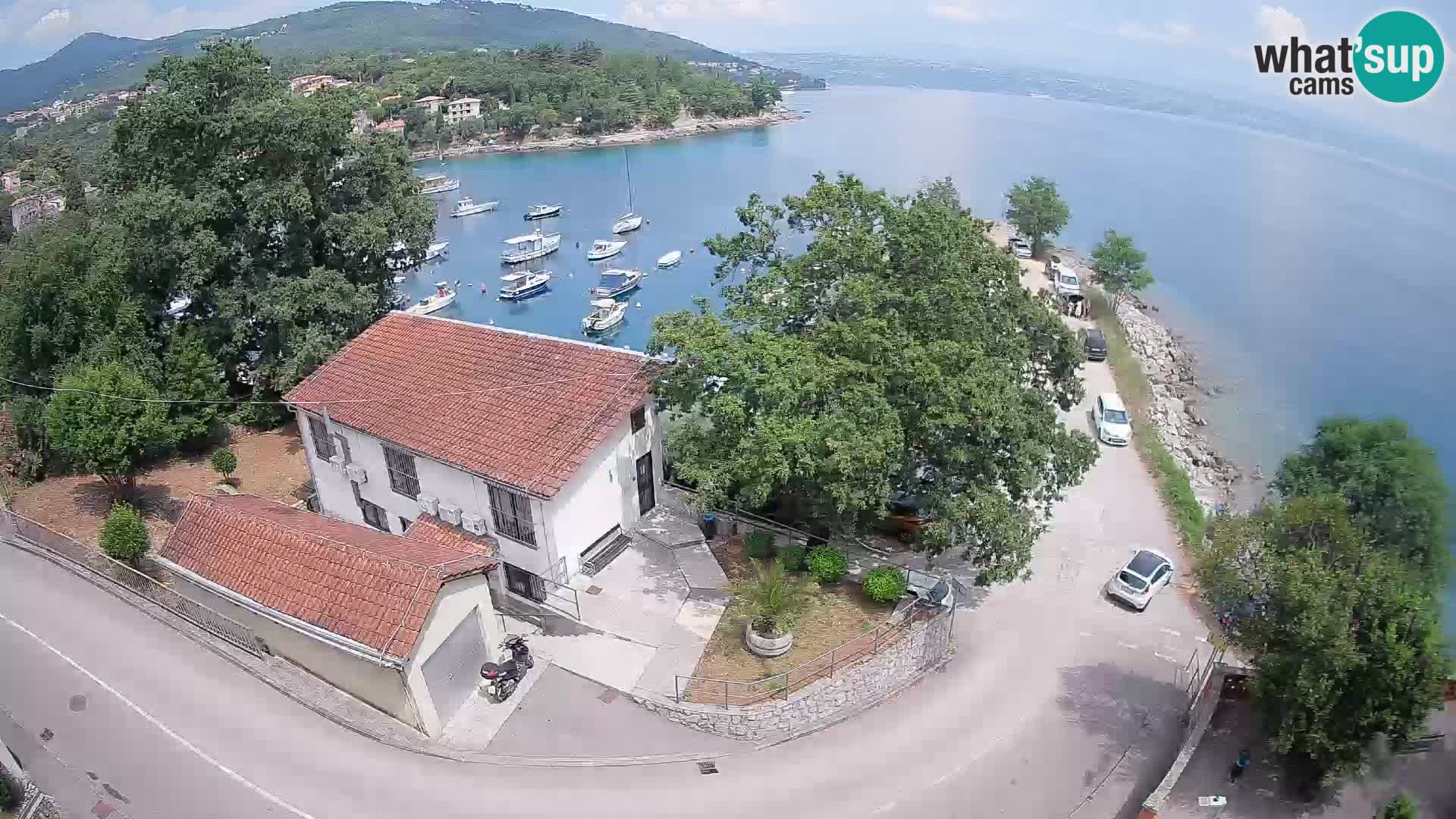 Ika Harbor Webcam – LIVE View of the Harbor and Opatija Lights