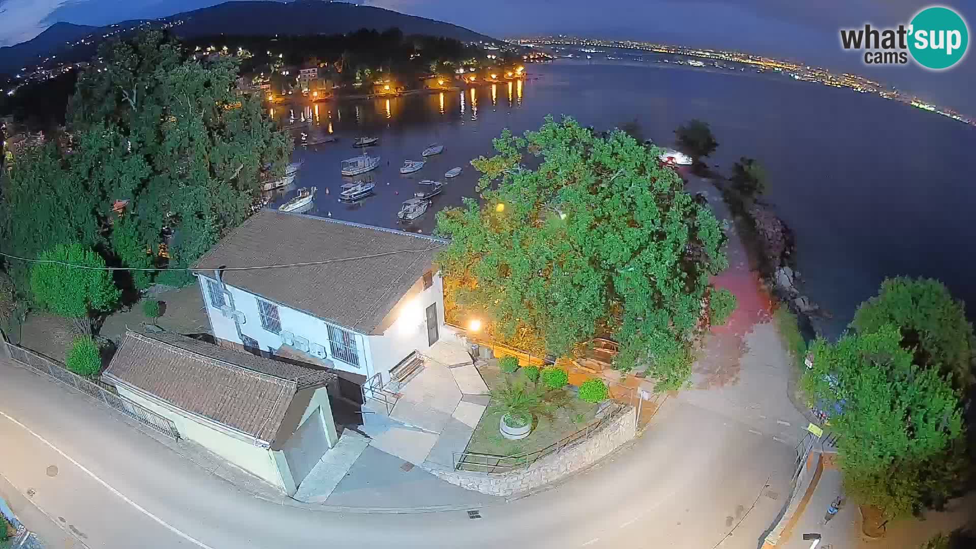 Webcam puerto de Ika – Vista en directo y luces de Opatija