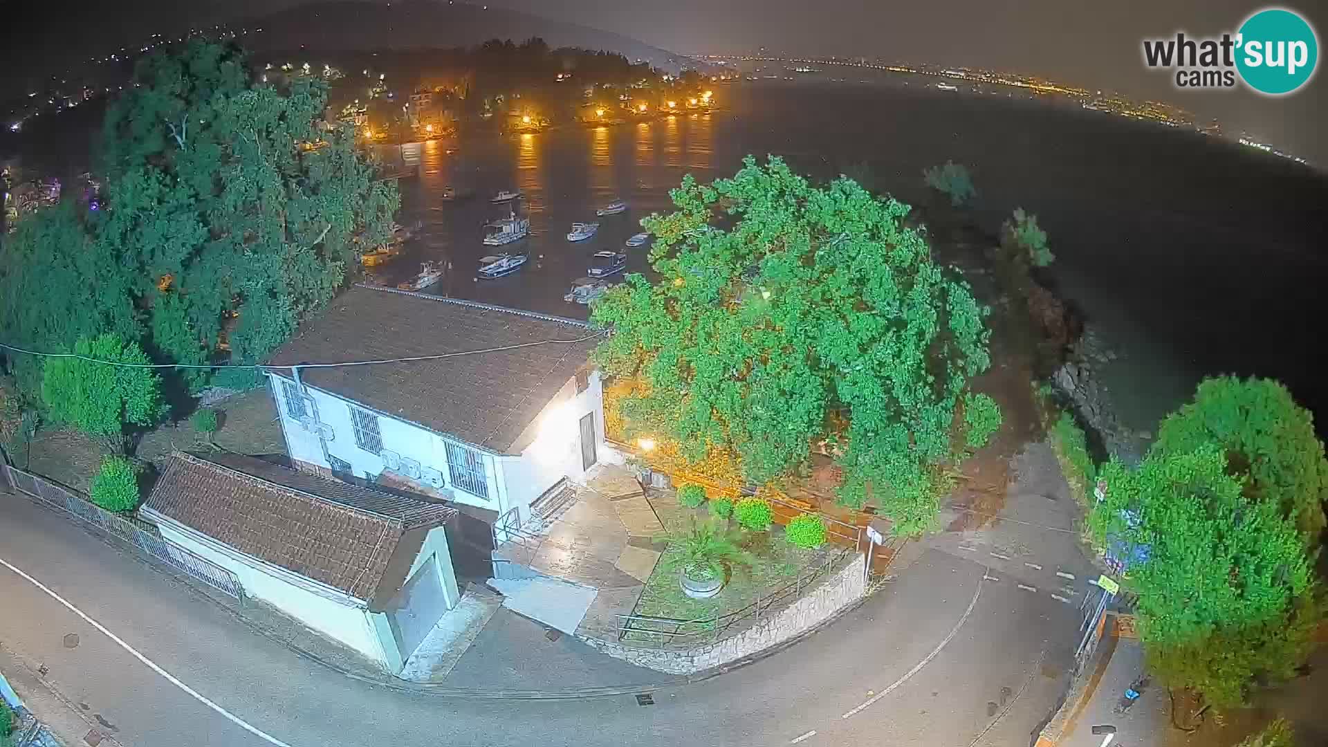 Webcam puerto de Ika – Vista en directo y luces de Opatija