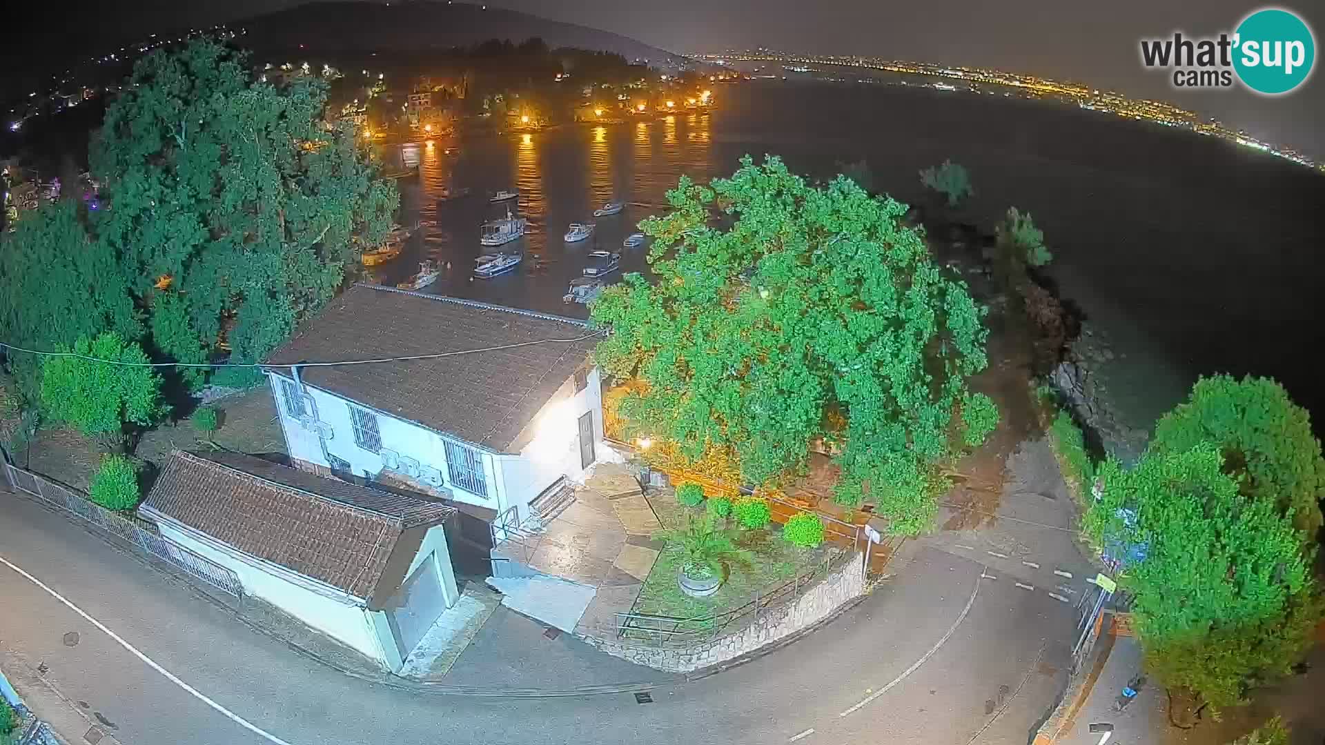Webcam puerto de Ika – Vista en directo y luces de Opatija