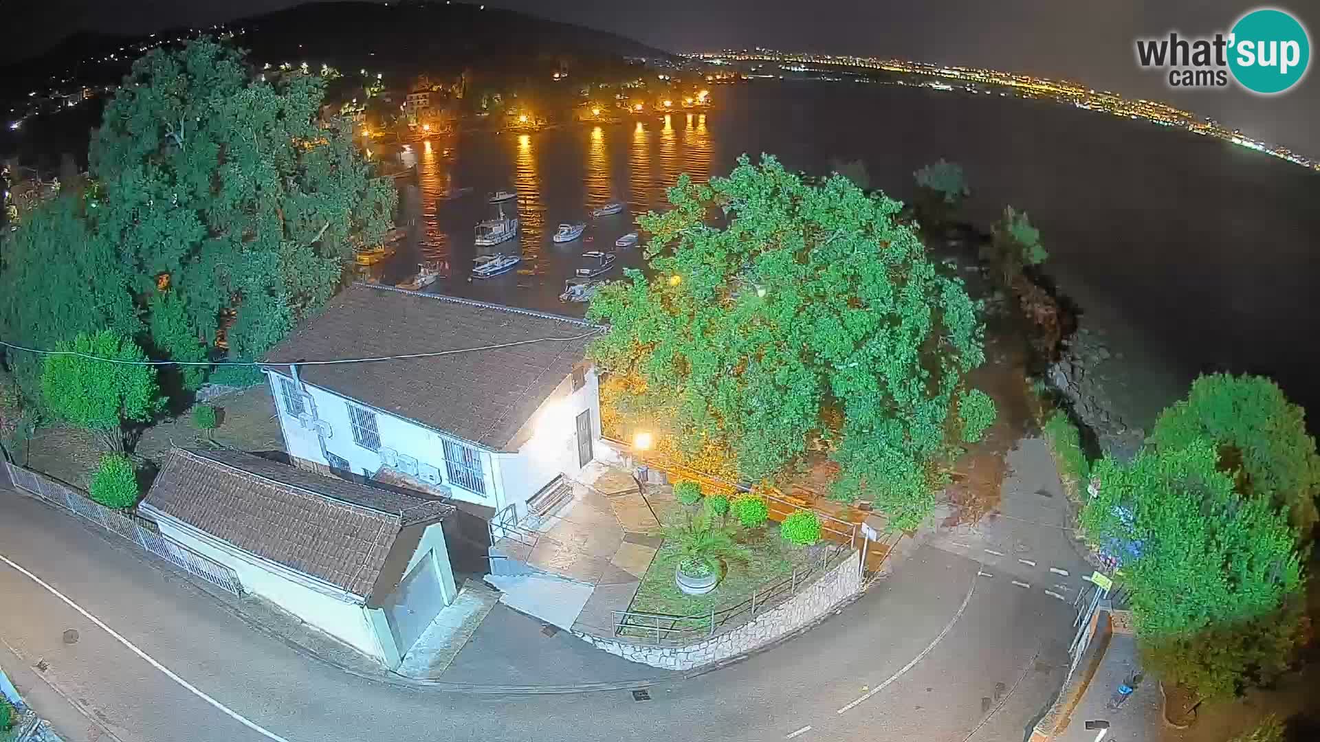 Webcam puerto de Ika – Vista en directo y luces de Opatija