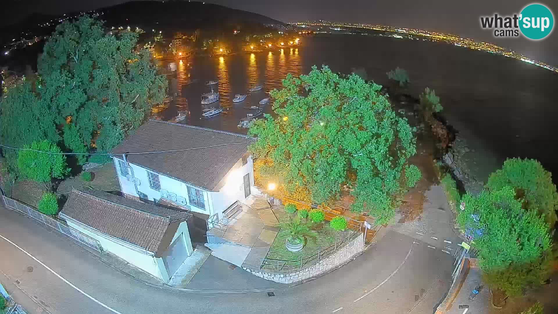 Webcam puerto de Ika – Vista en directo y luces de Opatija