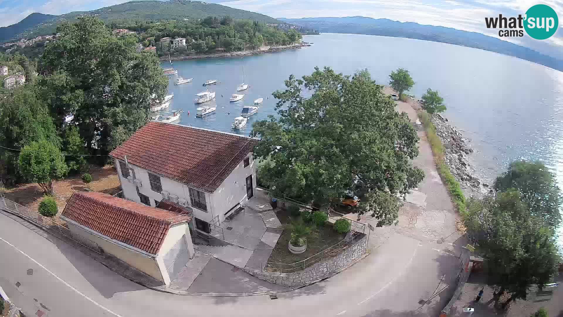 Ika Harbor Webcam – LIVE View of the Harbor and Opatija Lights