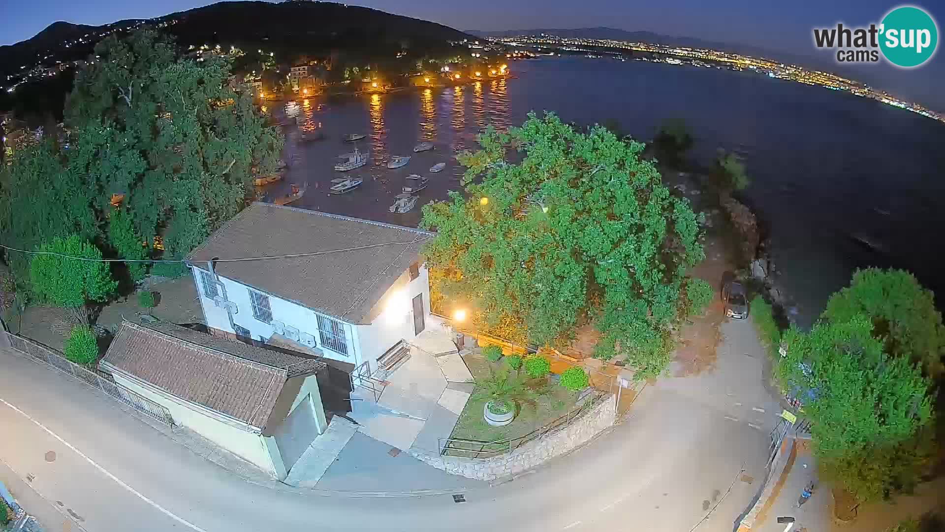 Webcam porto Ika – Vista LIVE sul porto e le luci di Opatija