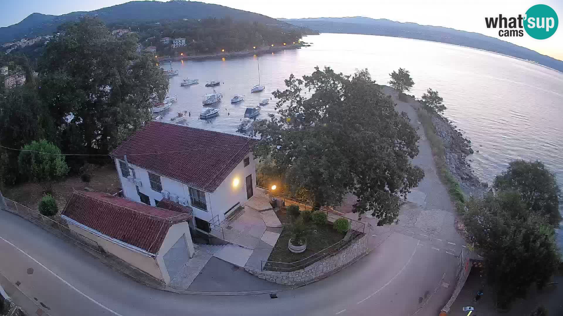 Webcam puerto de Ika – Vista en directo y luces de Opatija