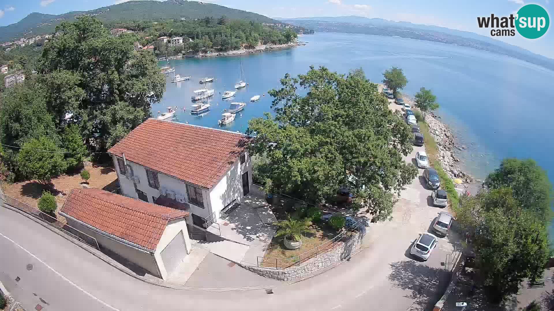 Ika Harbor Webcam – LIVE View of the Harbor and Opatija Lights